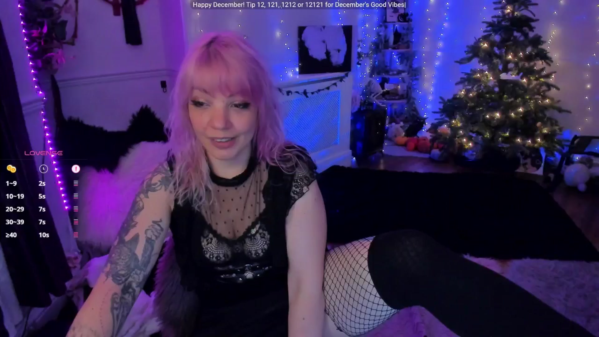 Gallery image thumbnail from LunaWolfie's myfreecams stream on, 12/09/2025, 20:45 image 2 of 20