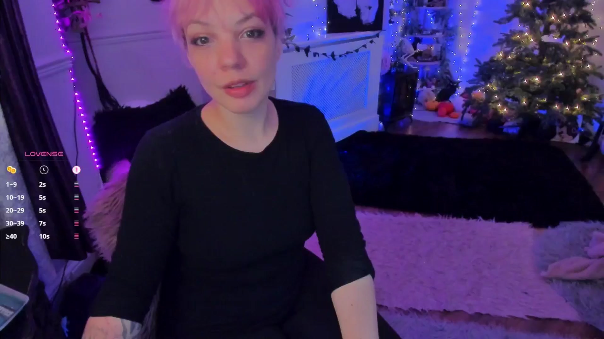Gallery image thumbnail from LunaWolfie's myfreecams stream on, 12/12/2025, 19:48 image 1 of 20