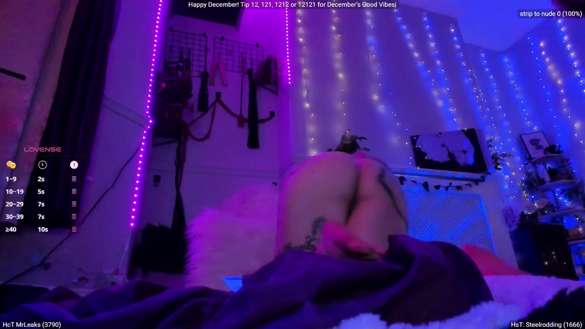 Gallery image thumbnail from LunaWolfie's myfreecams stream on, 12/24/2025, 01:41 image 1 of 20