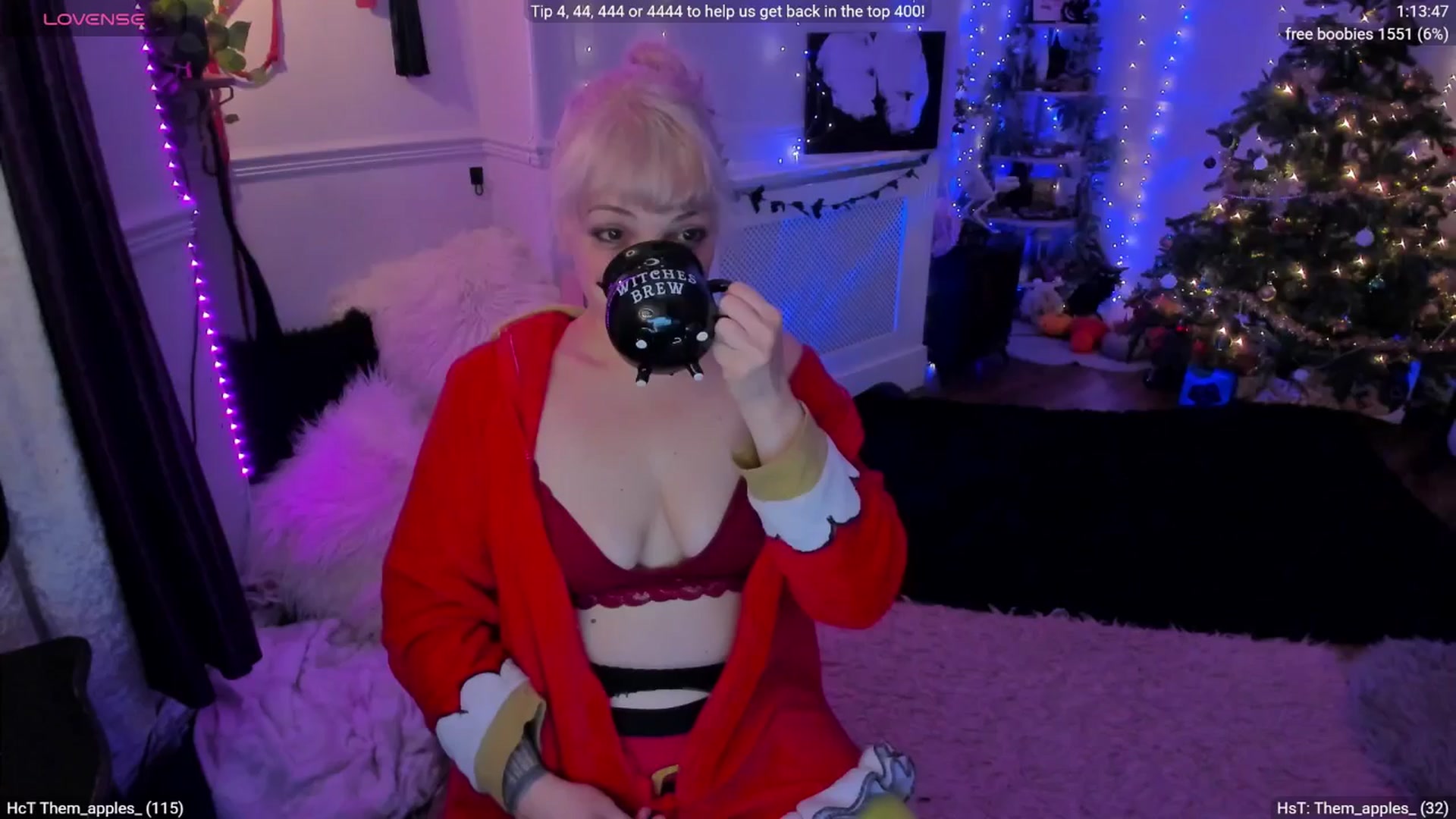Gallery image thumbnail from LunaWolfie's myfreecams stream on, 12/27/2025, 19:48 image 8 of 20