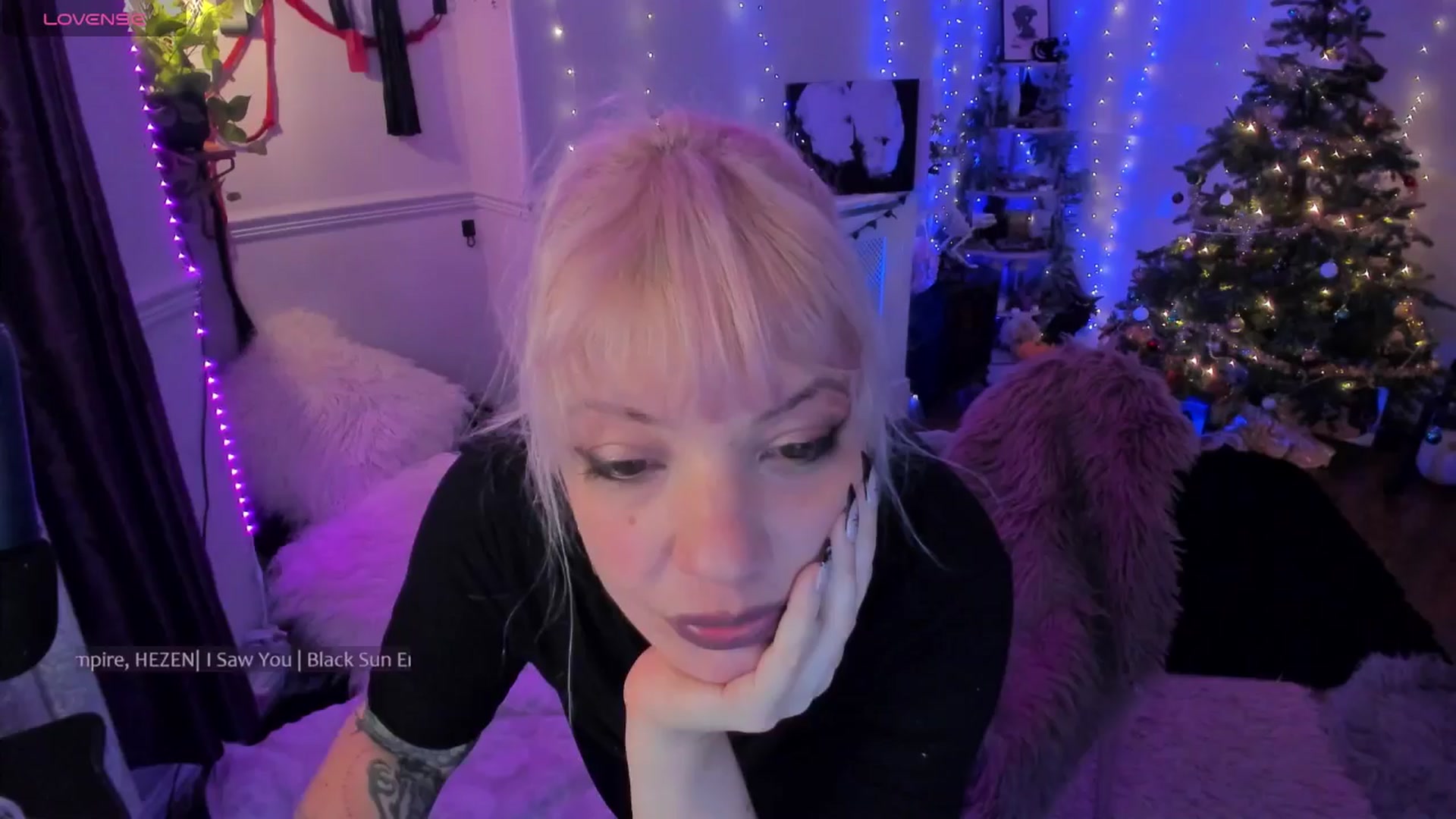 Gallery image thumbnail from LunaWolfie's myfreecams stream on, 01/02/2026, 21:06 image 19 of 20