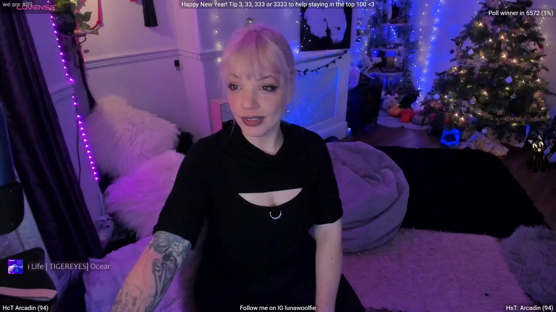 Gallery image thumbnail from LunaWolfie's myfreecams stream on, 01/02/2026, 21:06 image 4 of 20