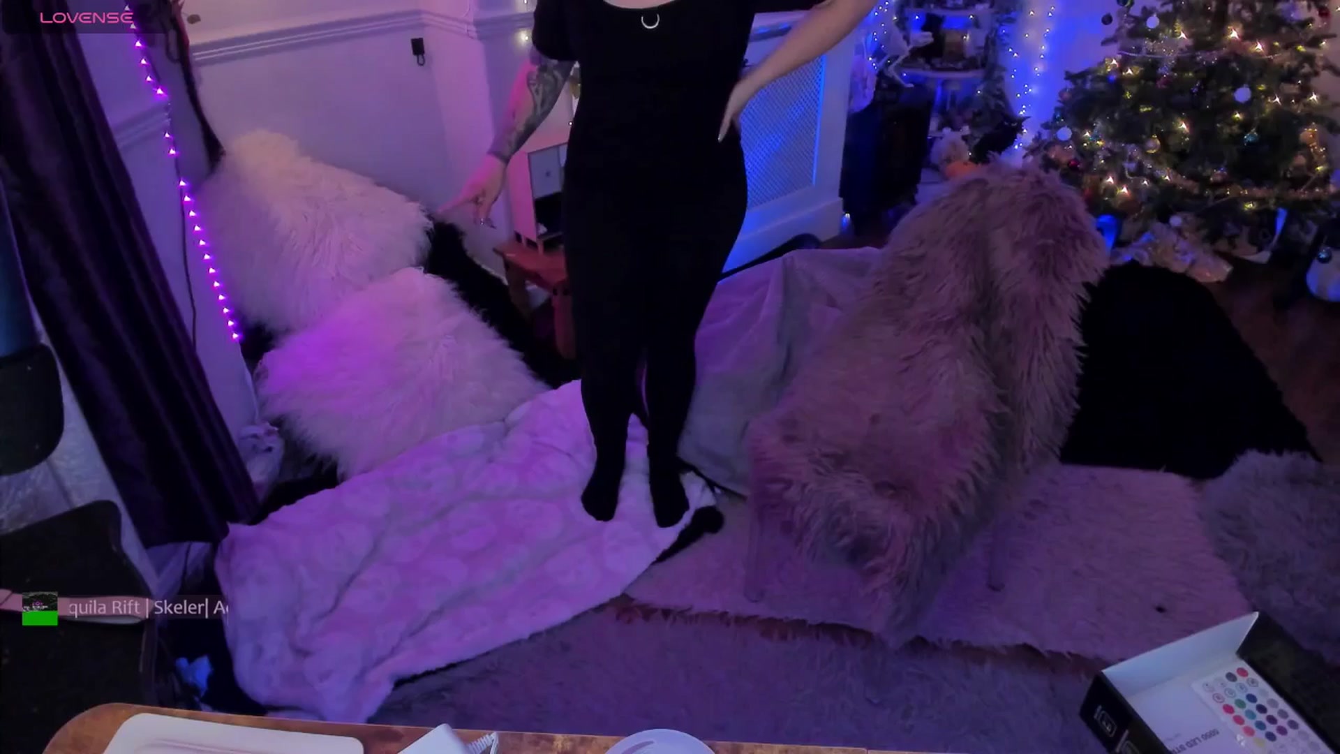 Gallery image thumbnail from LunaWolfie's myfreecams stream on, 01/02/2026, 21:06 image 13 of 20