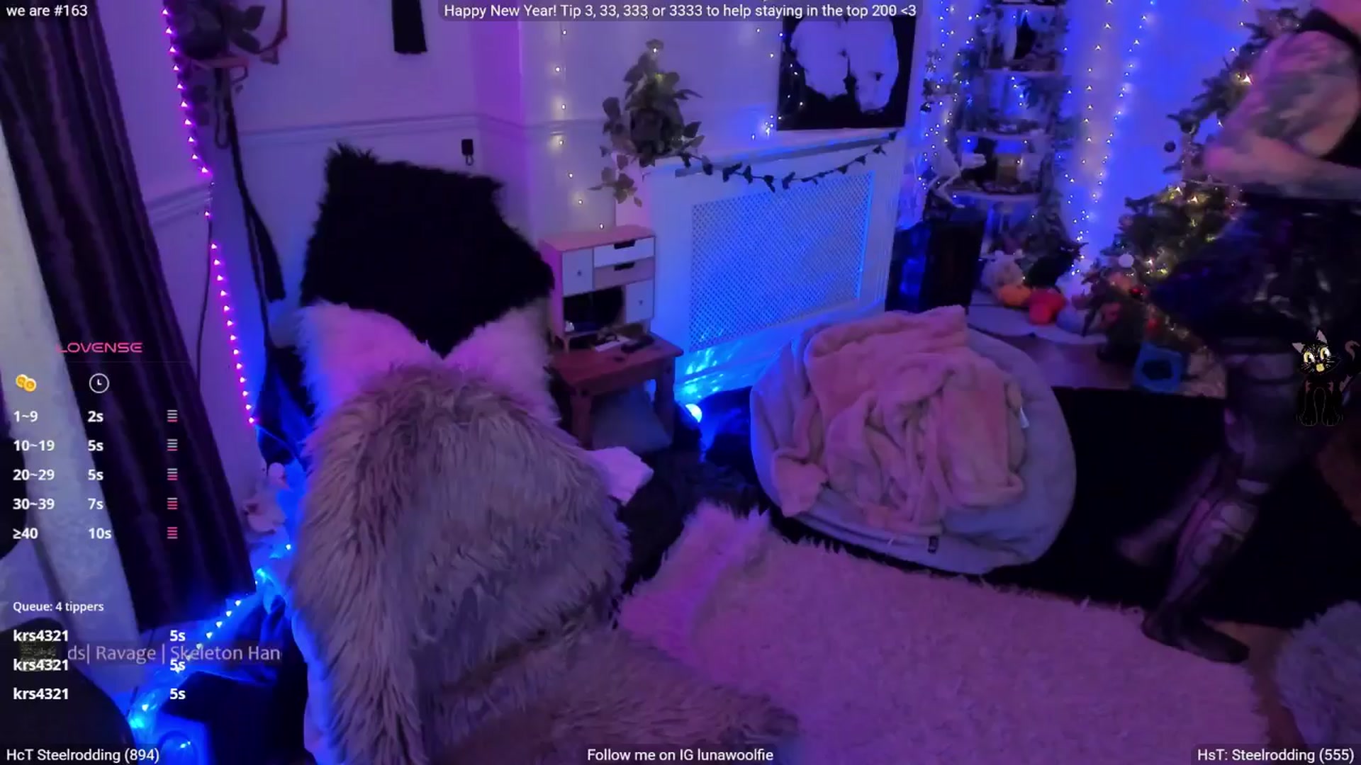 Gallery image thumbnail from LunaWolfie's myfreecams stream on, 01/03/2026, 21:33 image 15 of 20