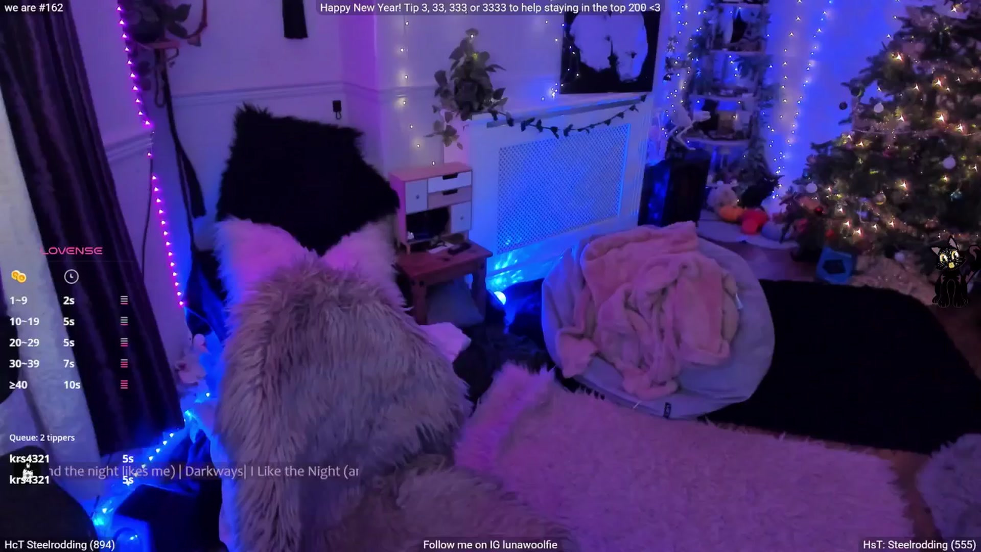 Gallery image thumbnail from LunaWolfie's myfreecams stream on, 01/03/2026, 21:33 image 13 of 20