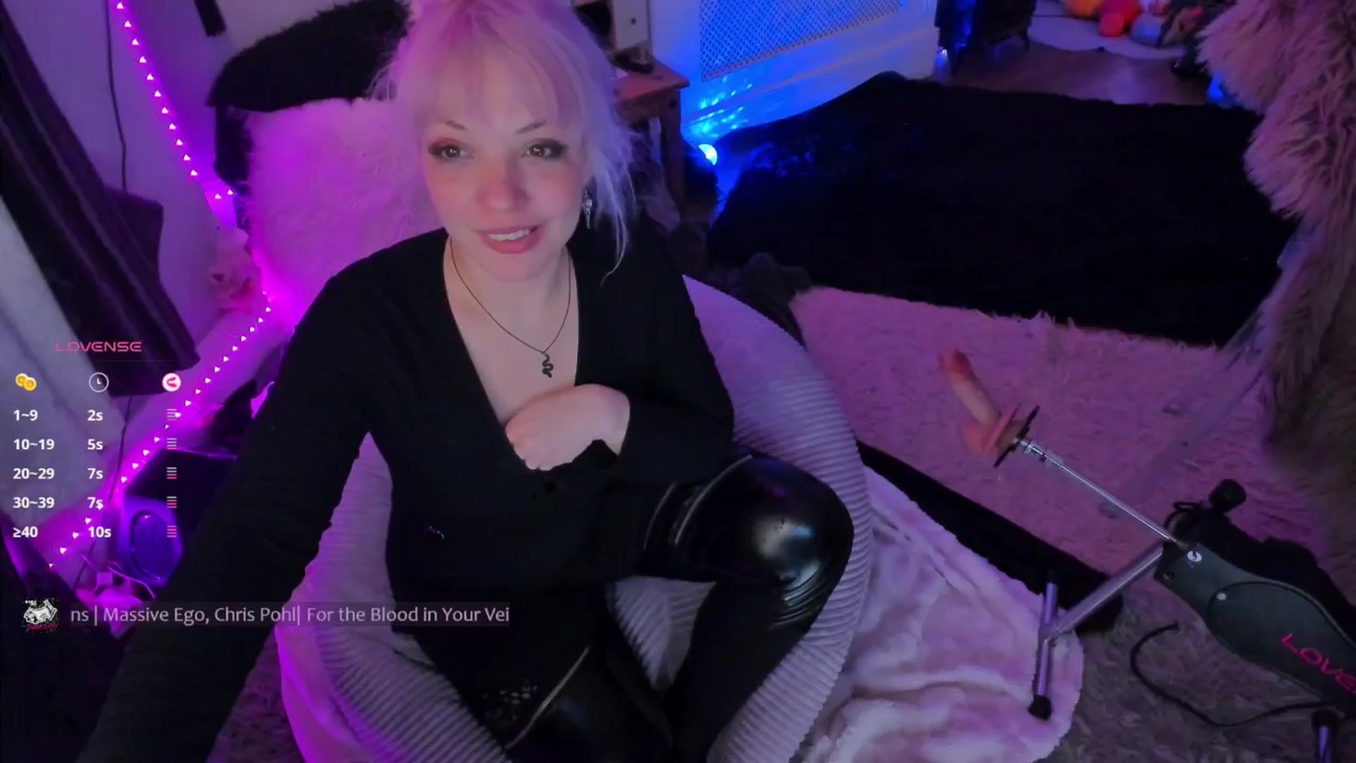 Gallery image thumbnail from LunaWolfie's myfreecams stream on, 01/09/2026, 18:36 image 20 of 20