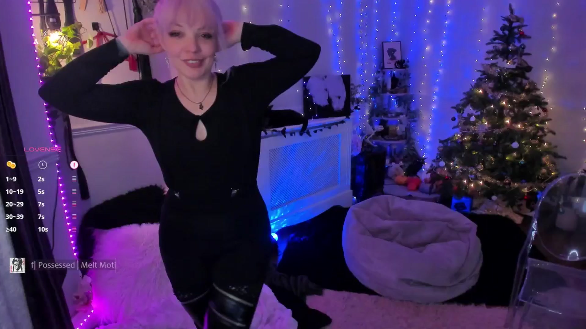 Gallery image thumbnail from LunaWolfie's myfreecams stream on, 01/09/2026, 18:36 image 3 of 20