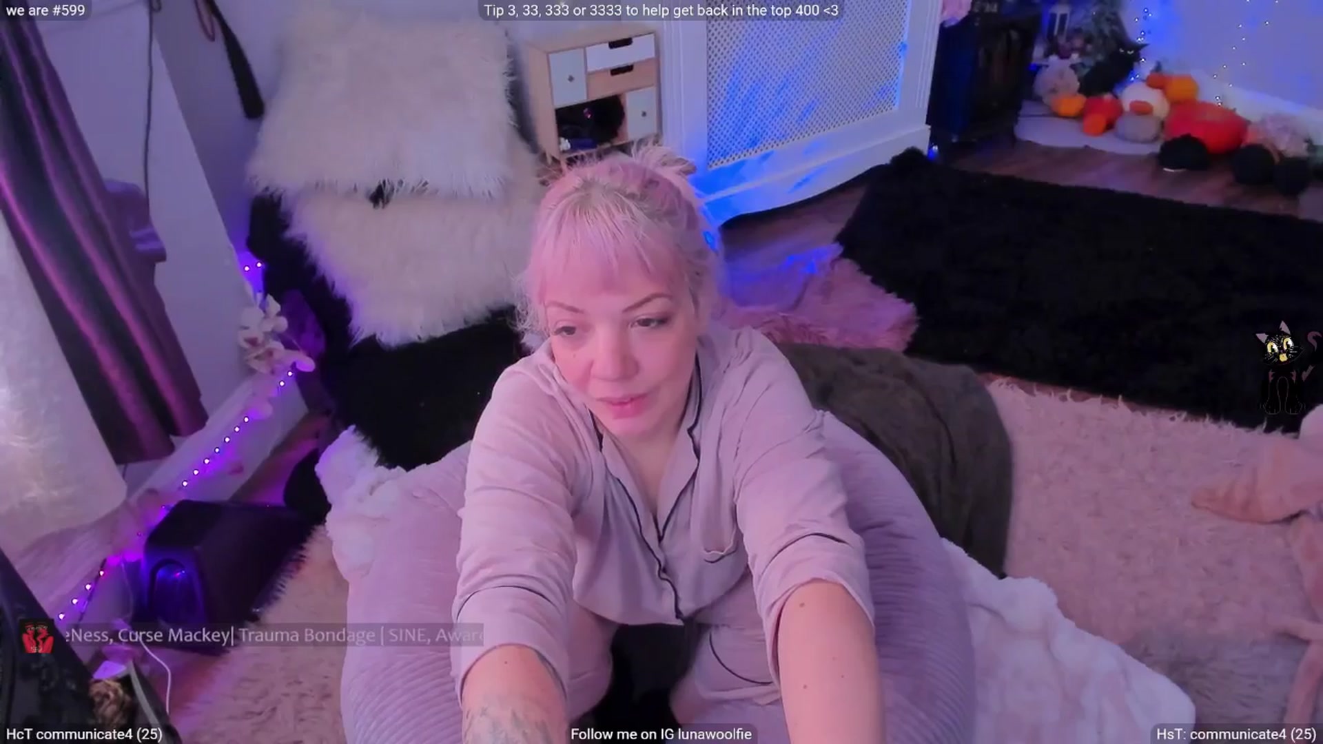 Gallery image thumbnail from LunaWolfie's myfreecams stream on, 01/16/2026, 13:49 image 19 of 20