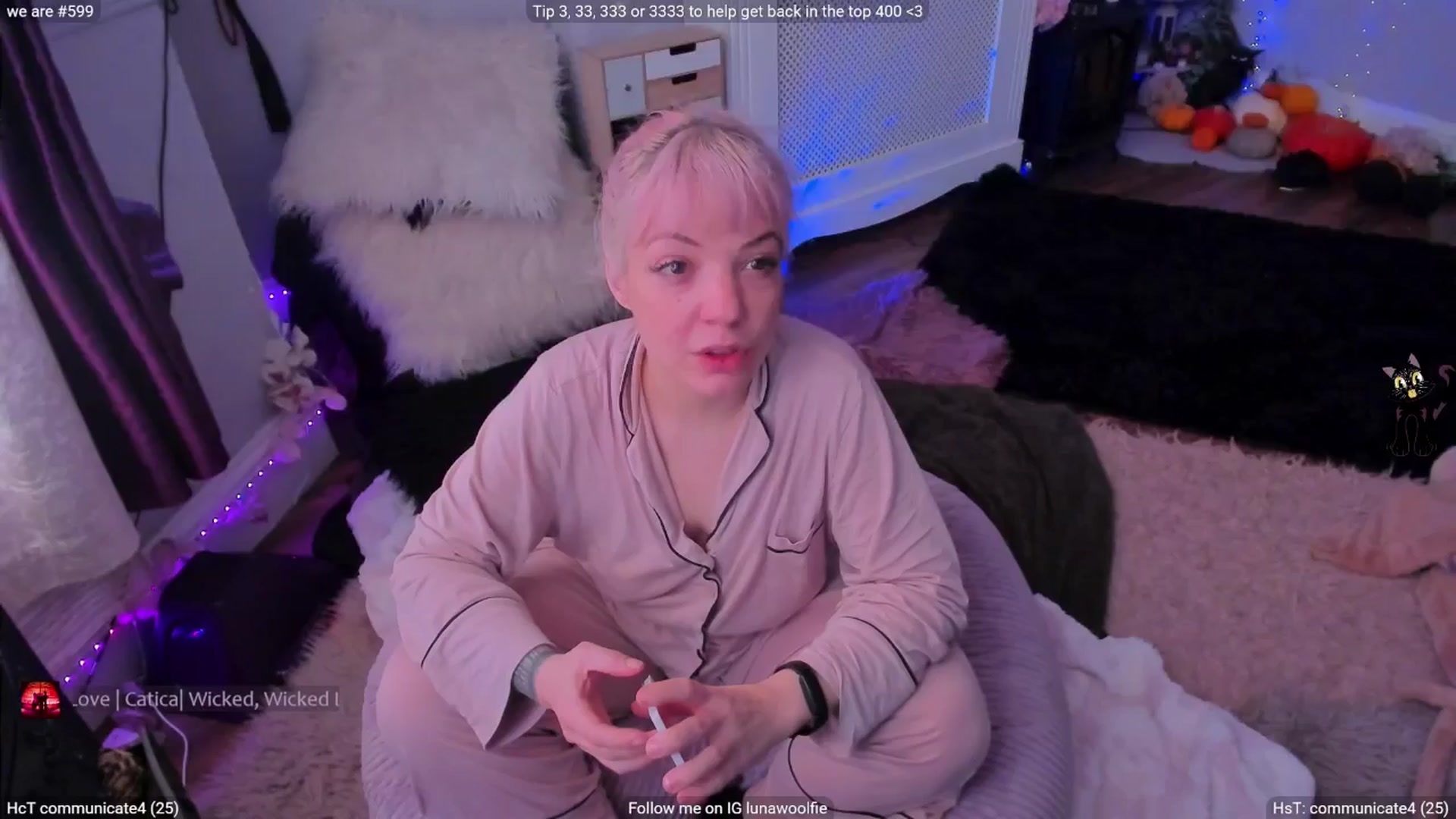 Gallery image thumbnail from LunaWolfie's myfreecams stream on, 01/16/2026, 13:49 image 10 of 20