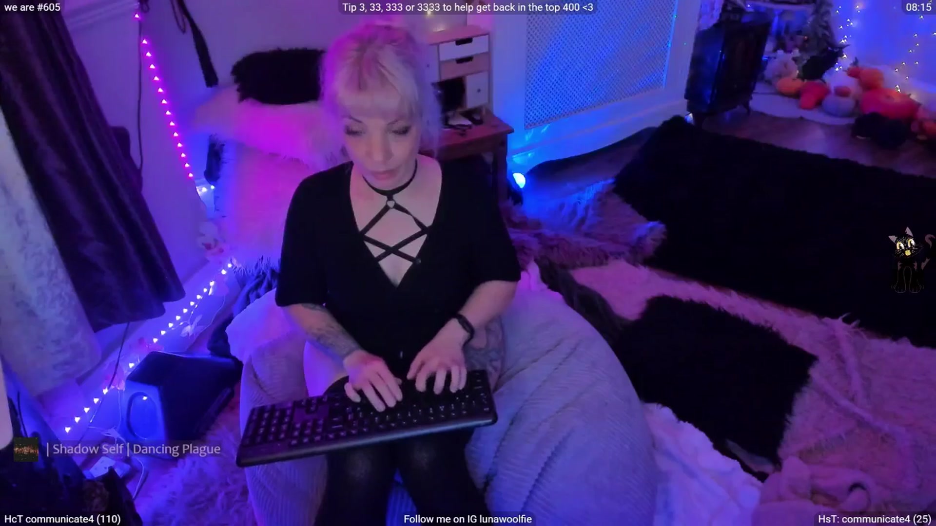 Gallery image thumbnail from LunaWolfie's myfreecams stream on, 01/16/2026, 19:55 image 18 of 20