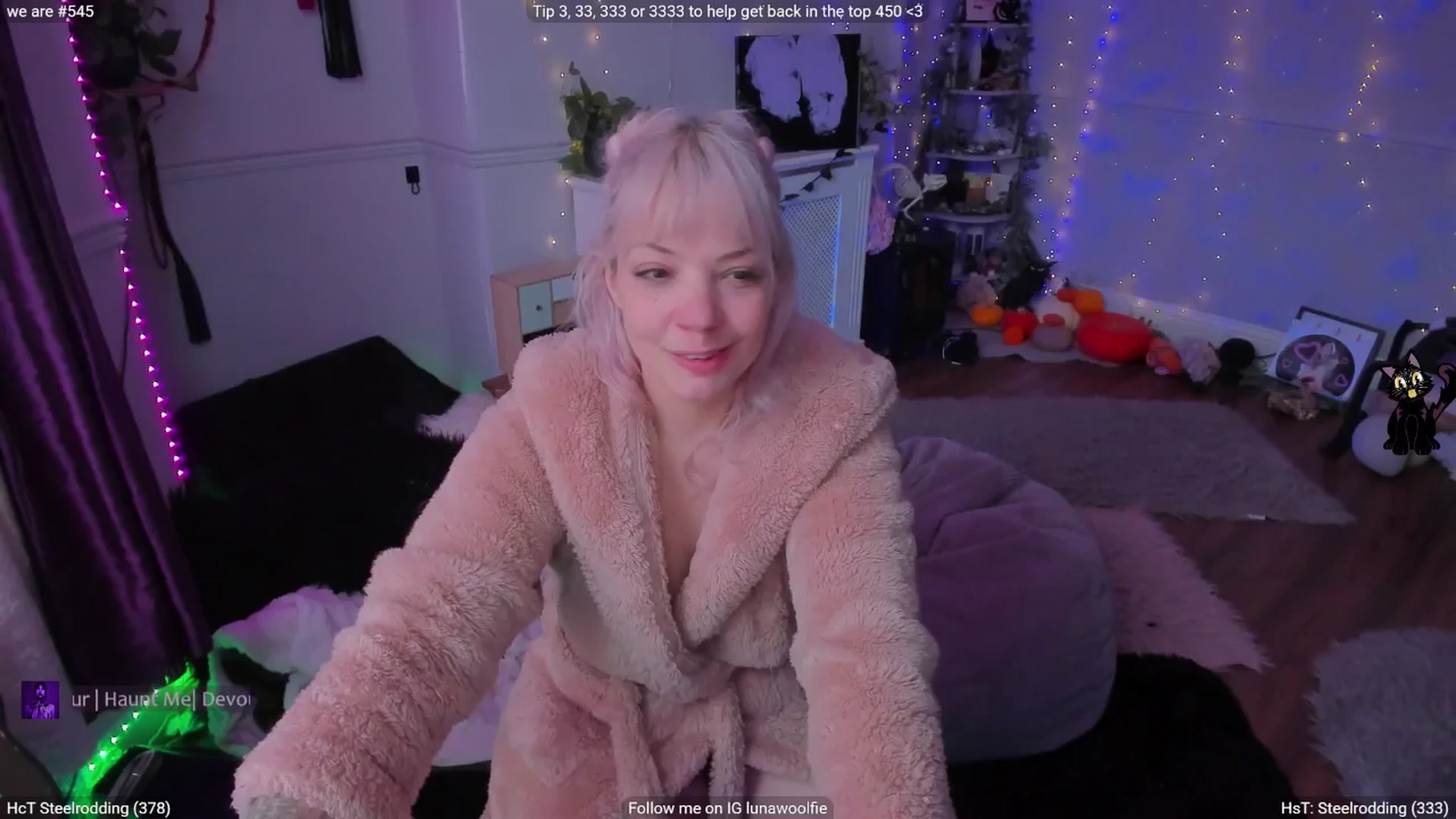 Gallery image thumbnail from LunaWolfie's myfreecams stream on, 01/29/2026, 15:10 image 11 of 20