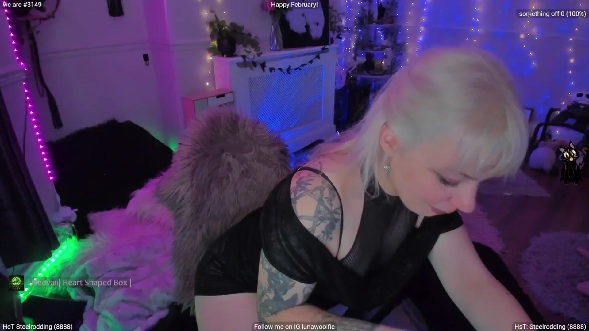 Gallery image thumbnail from LunaWolfie's myfreecams stream on, 02/02/2026, 20:16 image 6 of 20