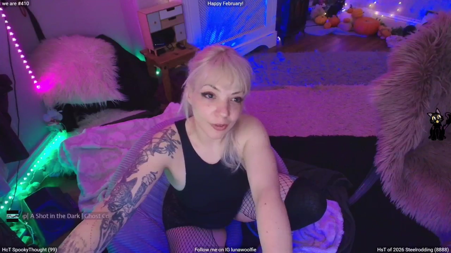 Gallery image thumbnail from LunaWolfie's myfreecams stream on, 02/09/2026, 19:37 image 18 of 20