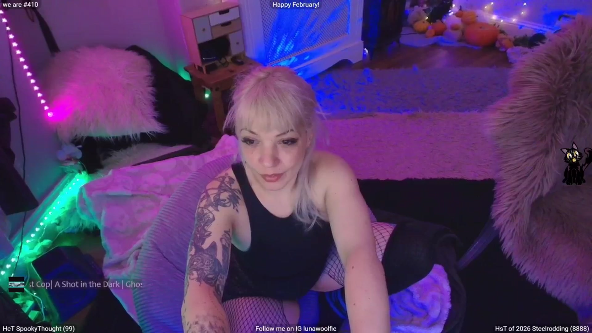 Gallery image thumbnail from LunaWolfie's myfreecams stream on, 02/09/2026, 19:37 image 19 of 20
