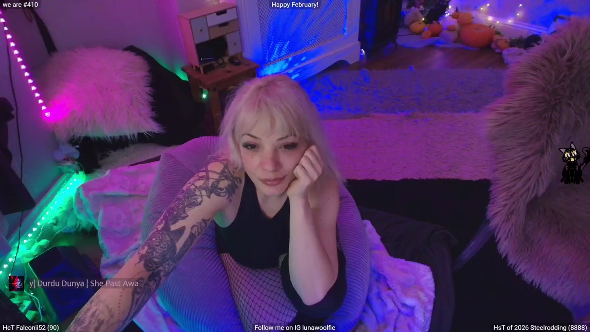 Gallery image thumbnail from LunaWolfie's myfreecams stream on, 02/09/2026, 19:37 image 10 of 20