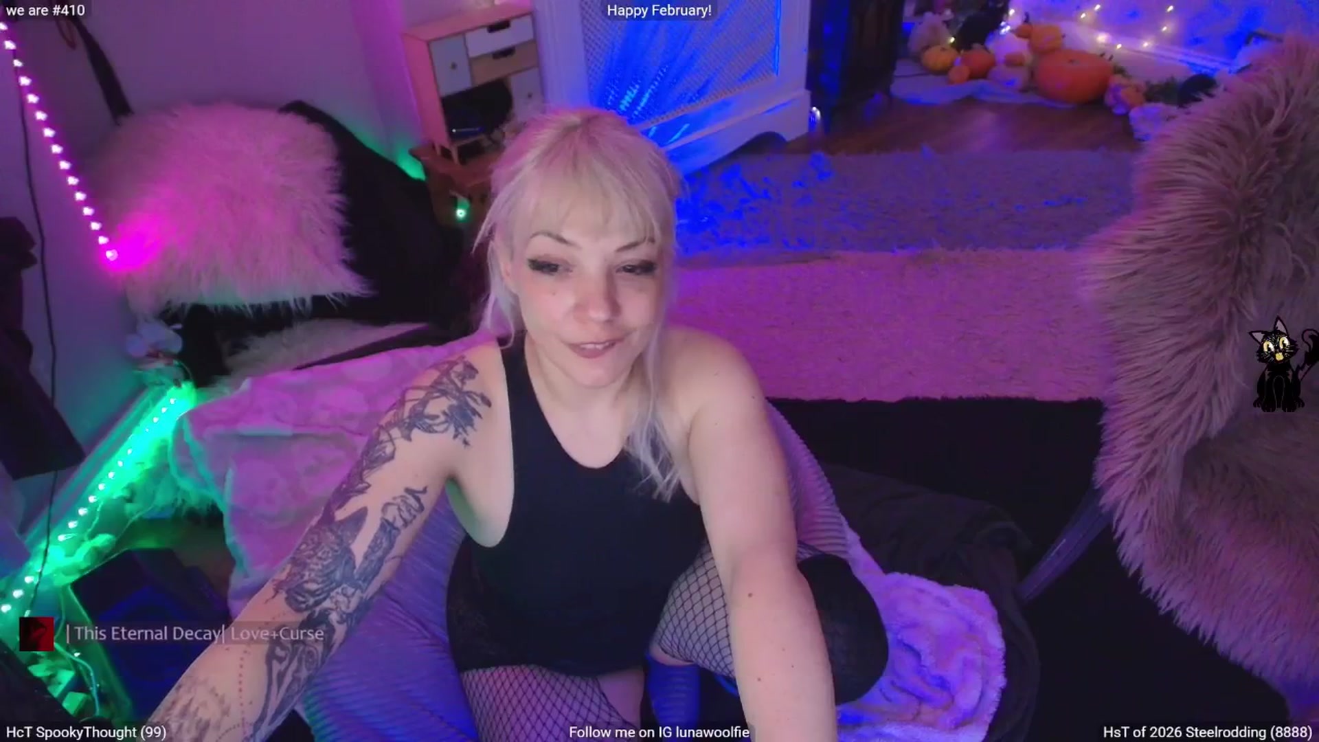 Gallery image thumbnail from LunaWolfie's myfreecams stream on, 02/09/2026, 19:37 image 15 of 20