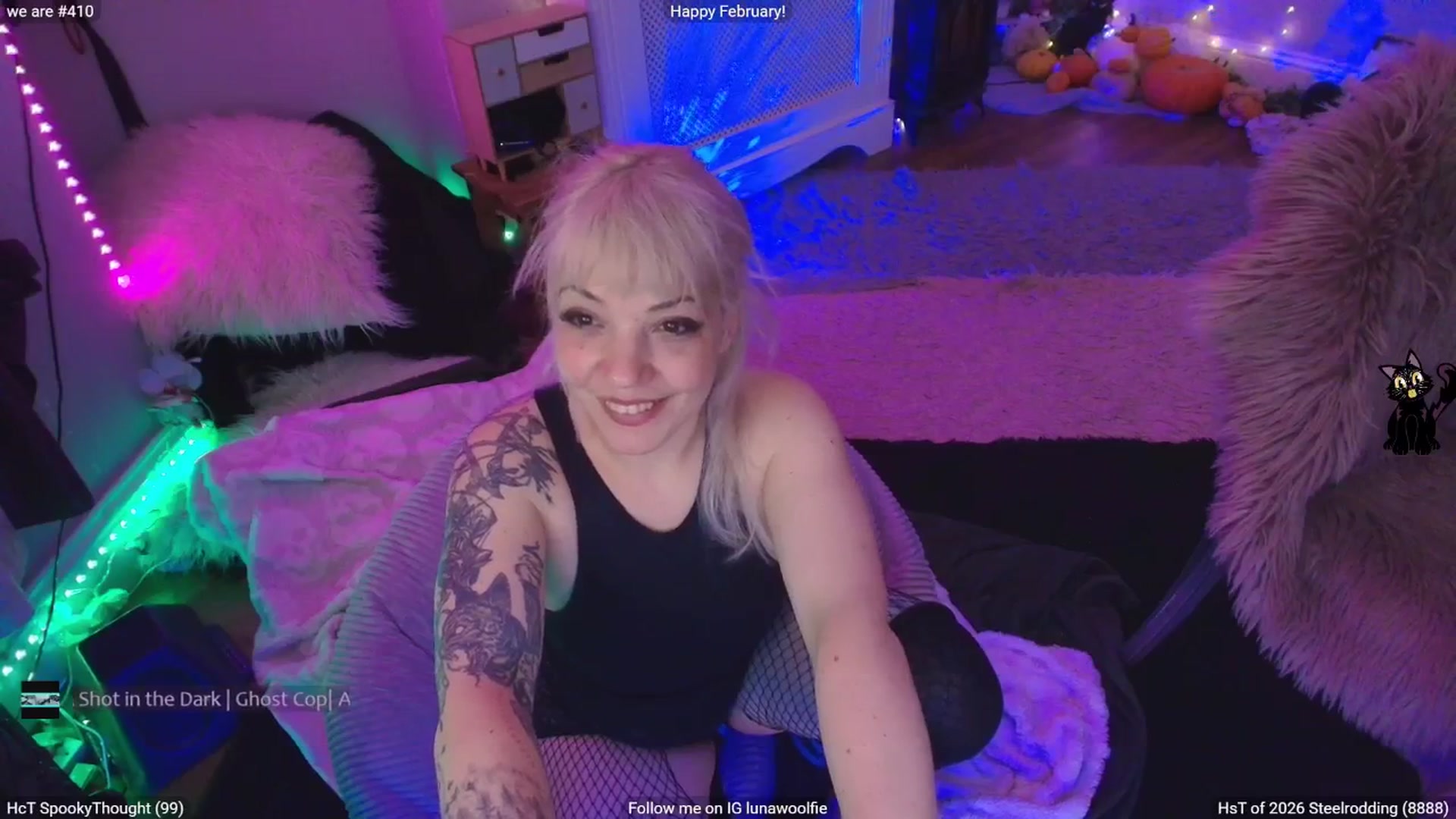 Gallery image thumbnail from LunaWolfie's myfreecams stream on, 02/09/2026, 19:37 image 17 of 20