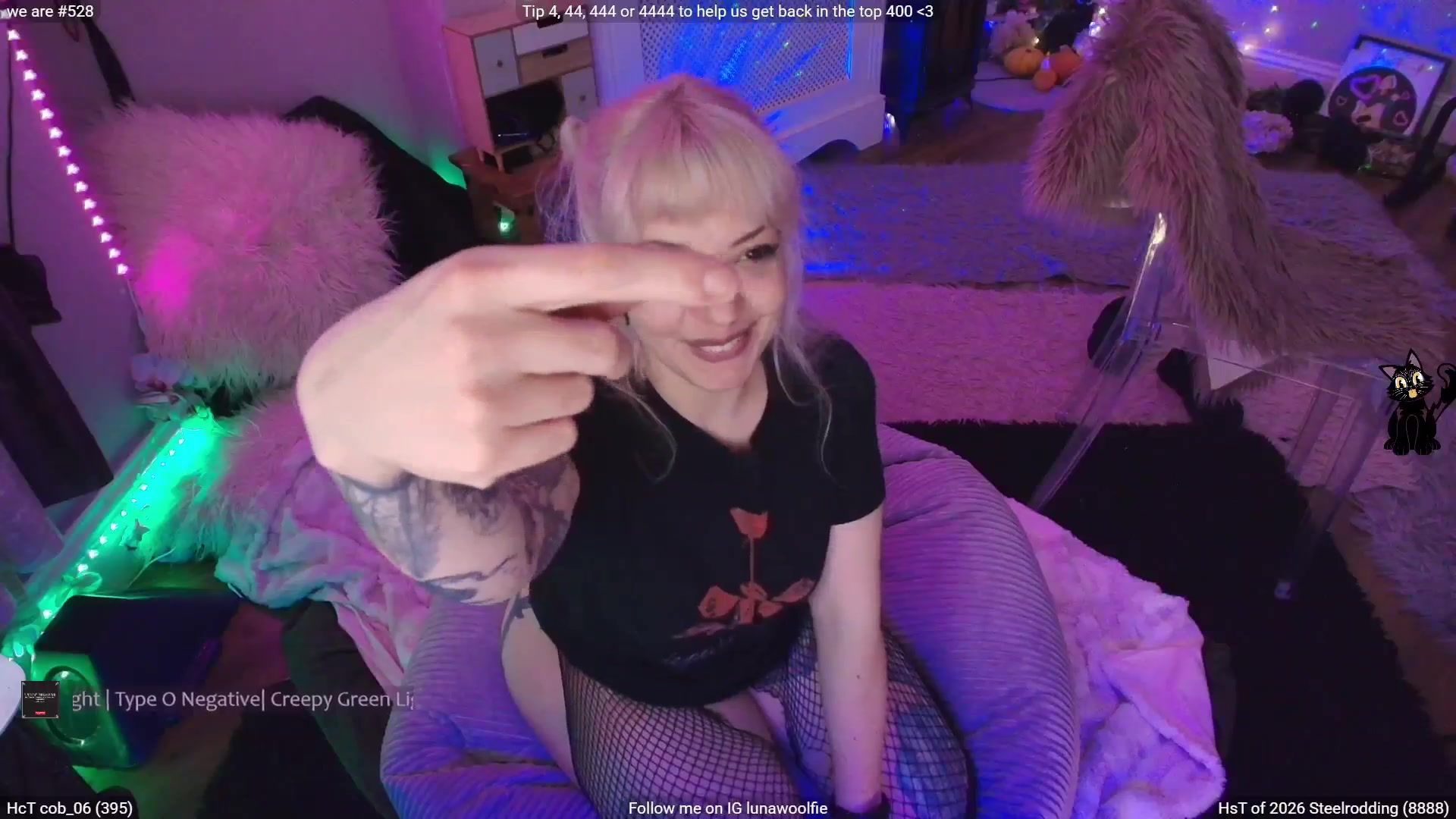 Gallery image thumbnail from LunaWolfie's myfreecams stream on, 02/12/2026, 19:31 image 12 of 20