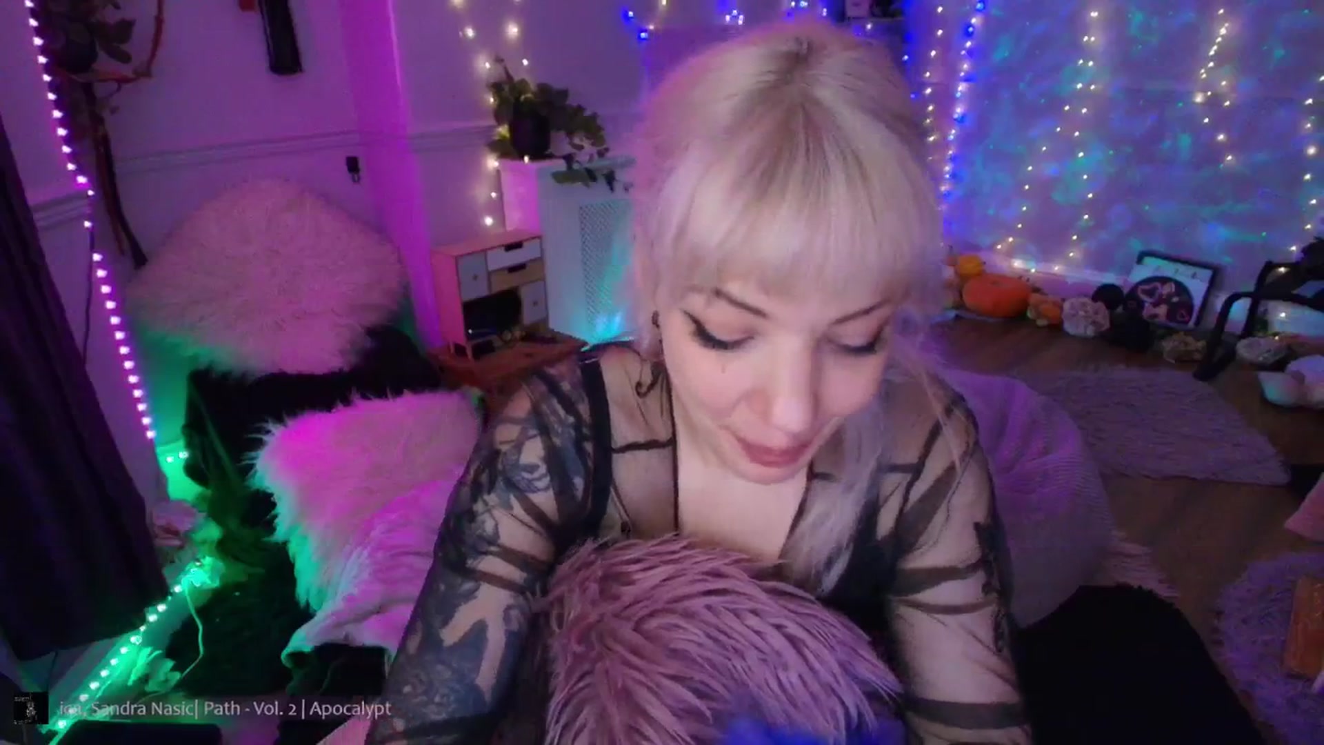 Gallery image thumbnail from LunaWolfie's myfreecams stream on, 02/16/2026, 20:58 image 8 of 20