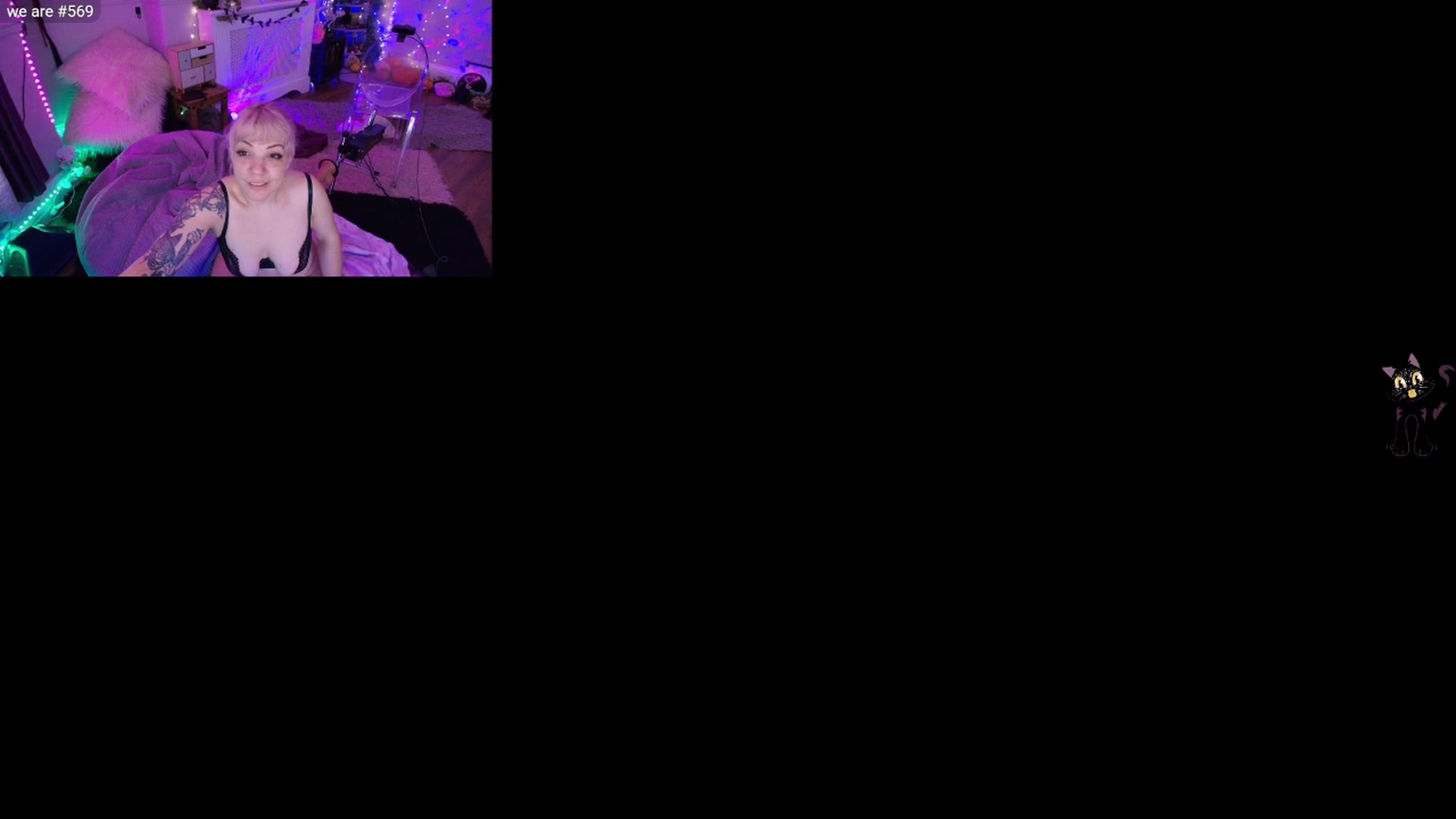 Gallery image thumbnail from LunaWolfie's myfreecams stream on, 02/21/2026, 17:41 image 6 of 20