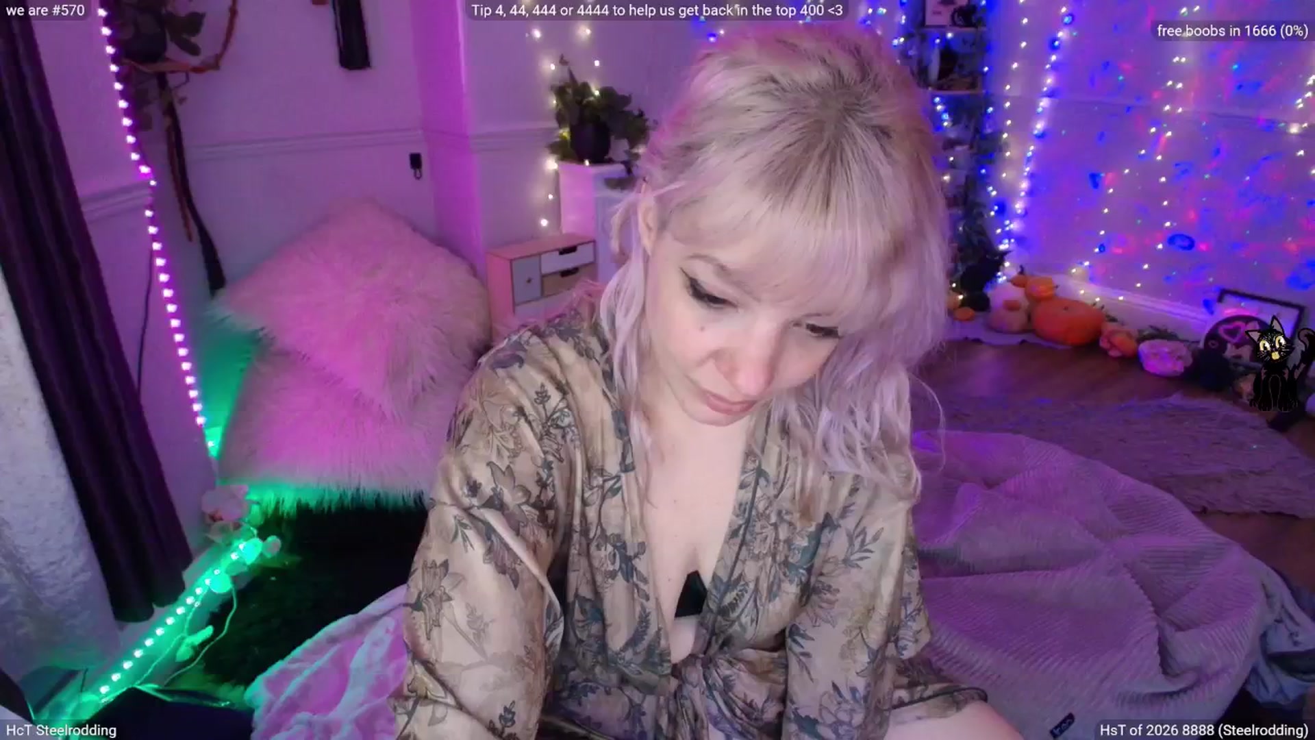 Gallery image thumbnail from LunaWolfie's myfreecams stream on, 02/21/2026, 19:33 image 3 of 20