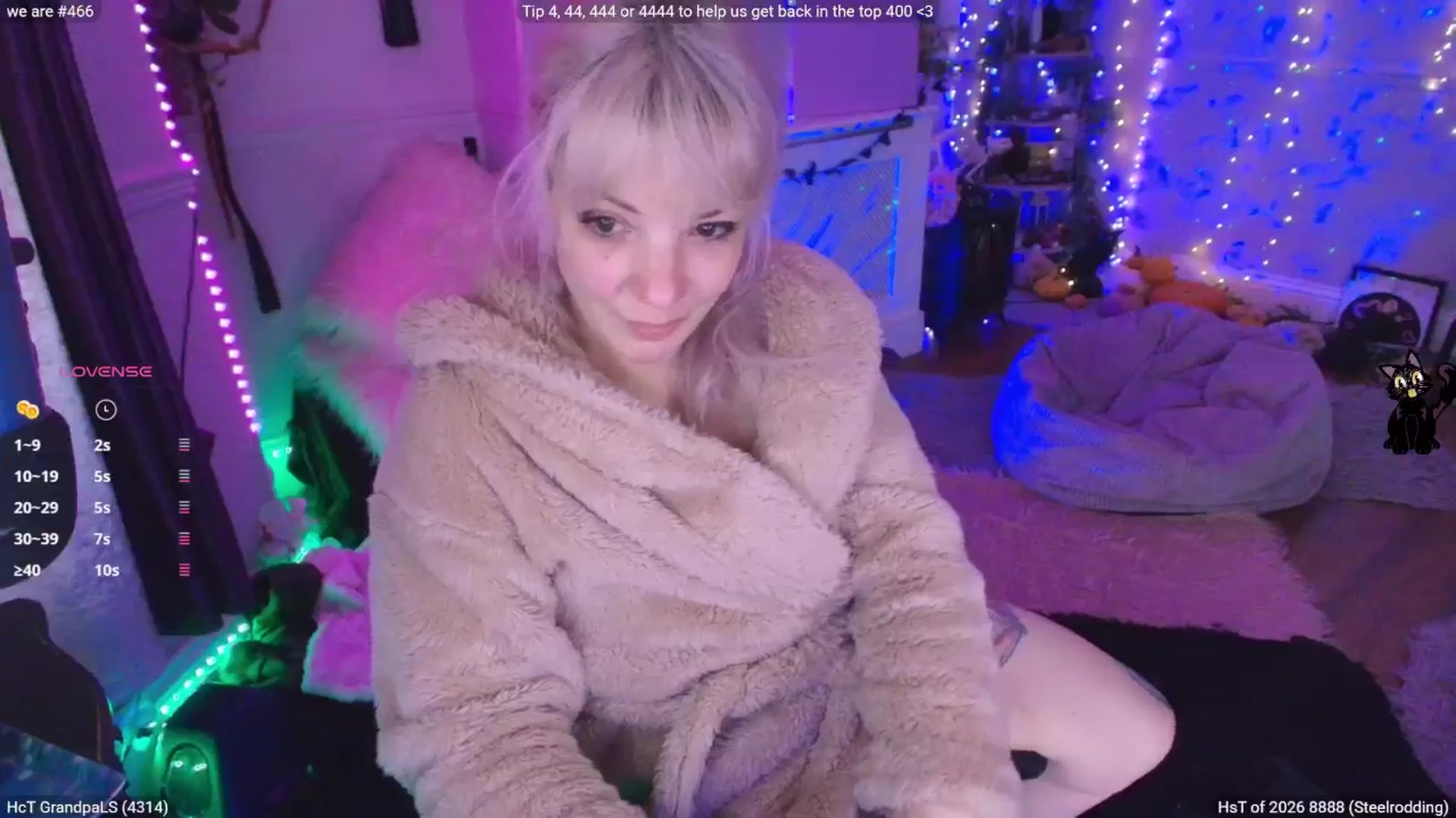 Gallery image thumbnail from LunaWolfie's myfreecams stream on, 03/02/2026, 19:40 image 14 of 20