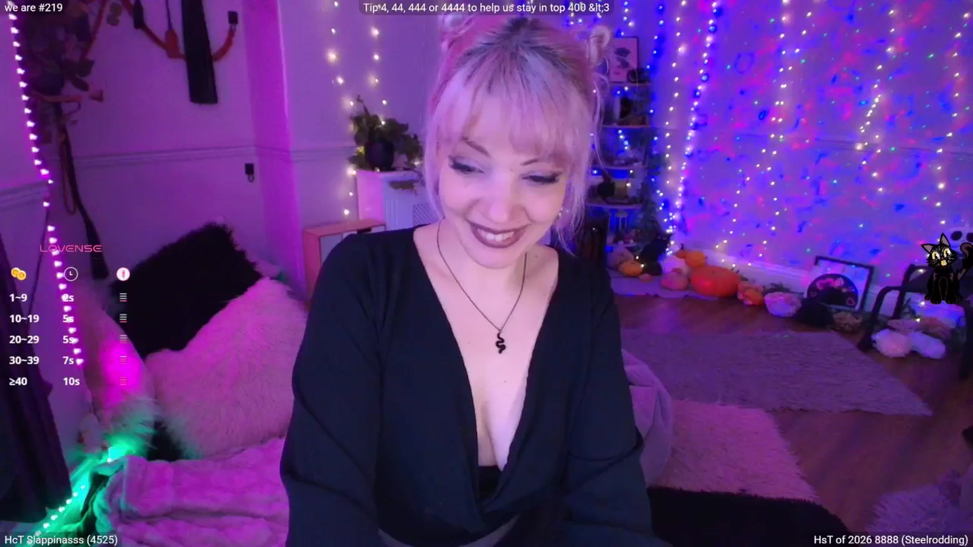 Gallery image thumbnail from LunaWolfie's myfreecams stream on, 03/06/2026, 18:28 image 14 of 20