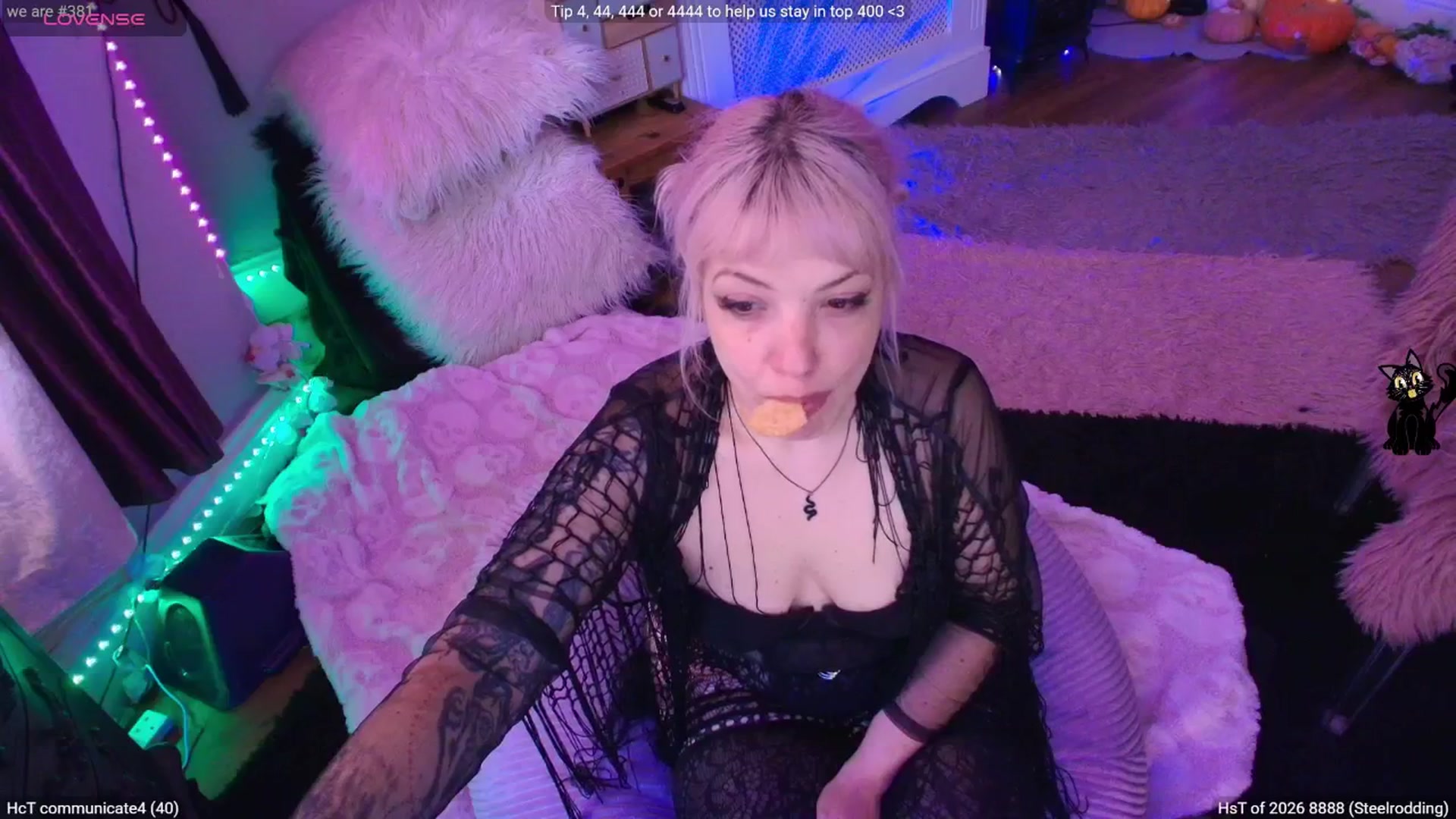 Gallery image thumbnail from LunaWolfie's myfreecams stream on, 03/13/2026, 16:36 image 15 of 20