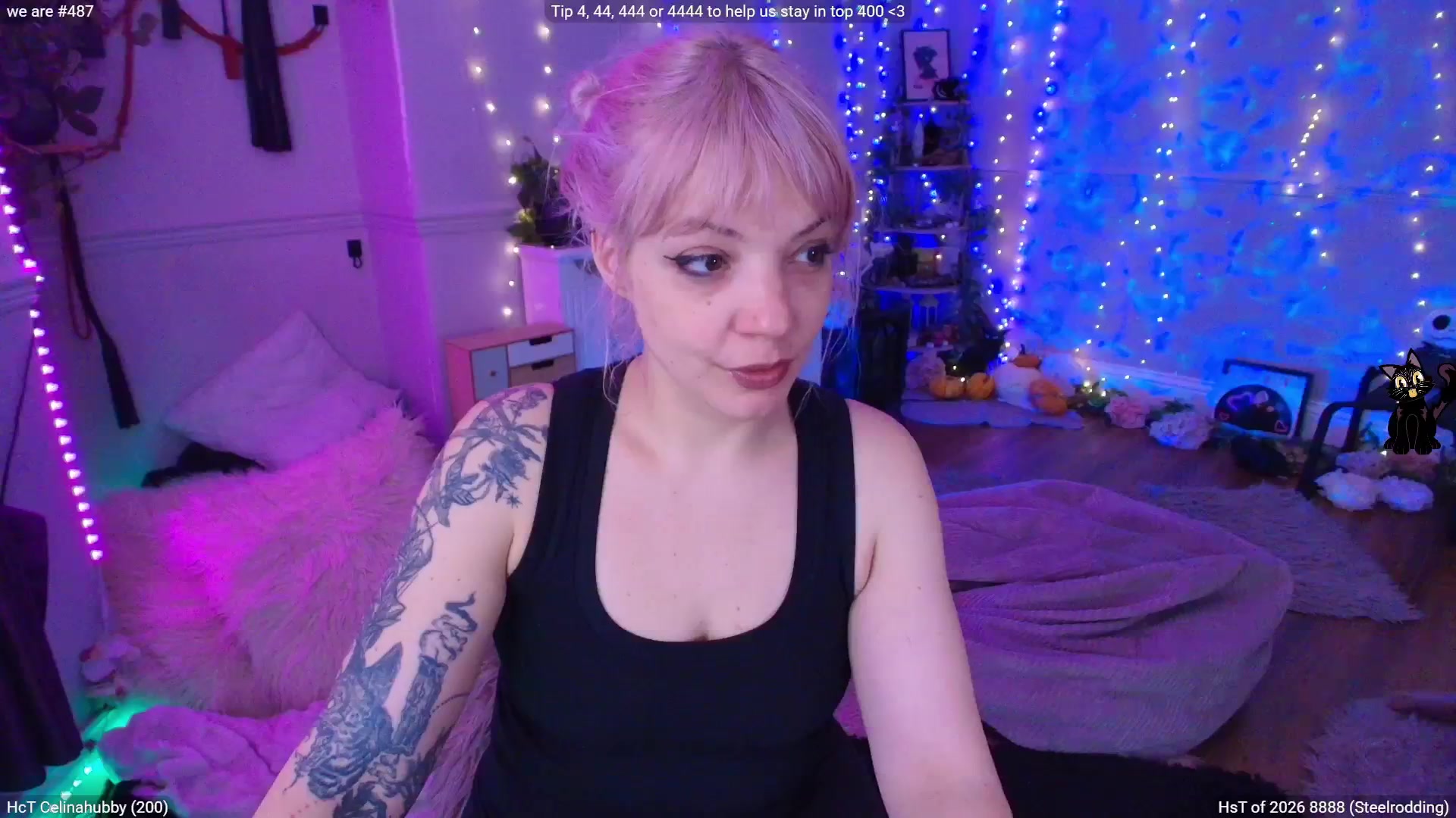 Gallery image thumbnail from LunaWolfie's myfreecams stream on, 03/28/2026, 20:09 image 3 of 20
