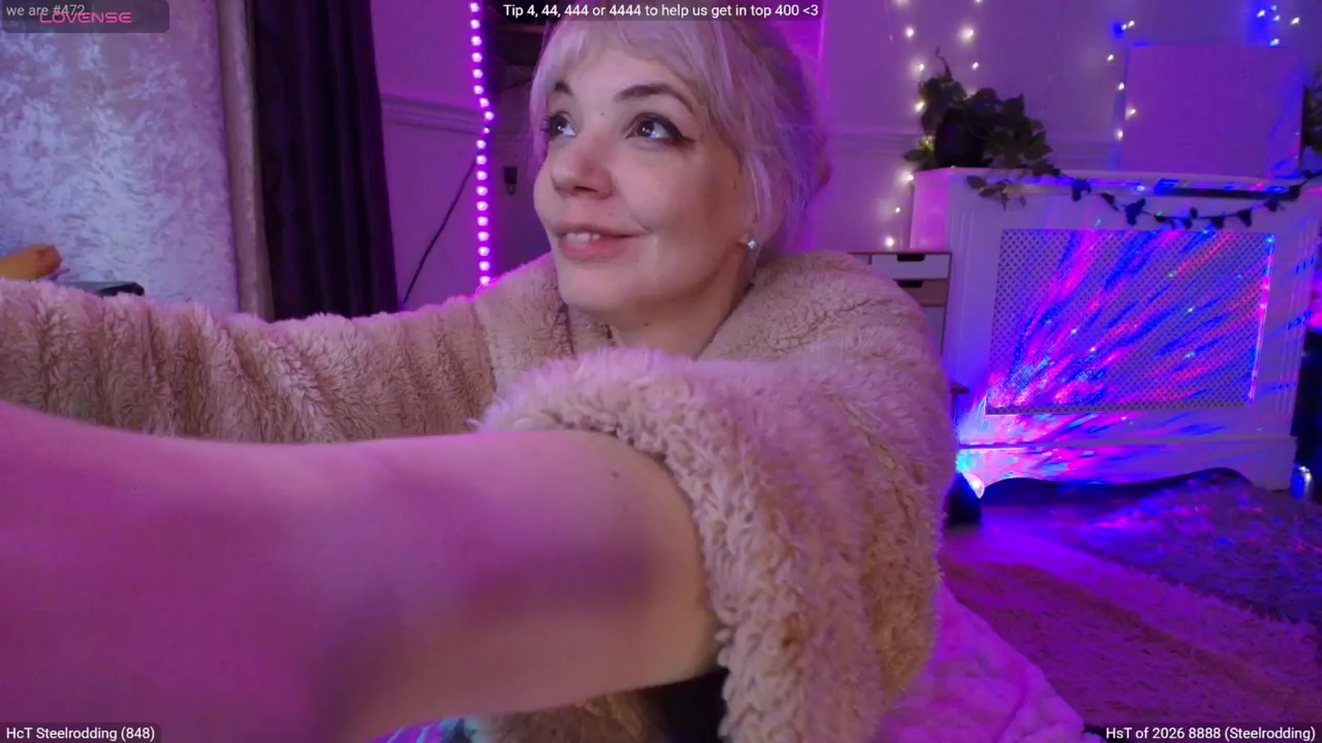 Gallery image thumbnail from LunaWolfie's myfreecams stream on, 03/30/2026, 22:34 image 12 of 20
