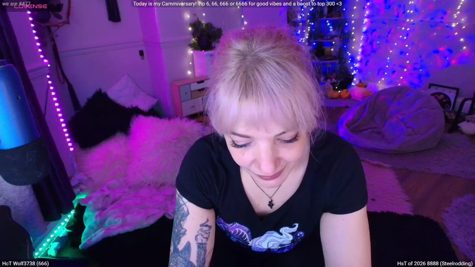 Gallery image thumbnail from LunaWolfie's myfreecams stream on, 03/31/2026, 23:02 image 5 of 20