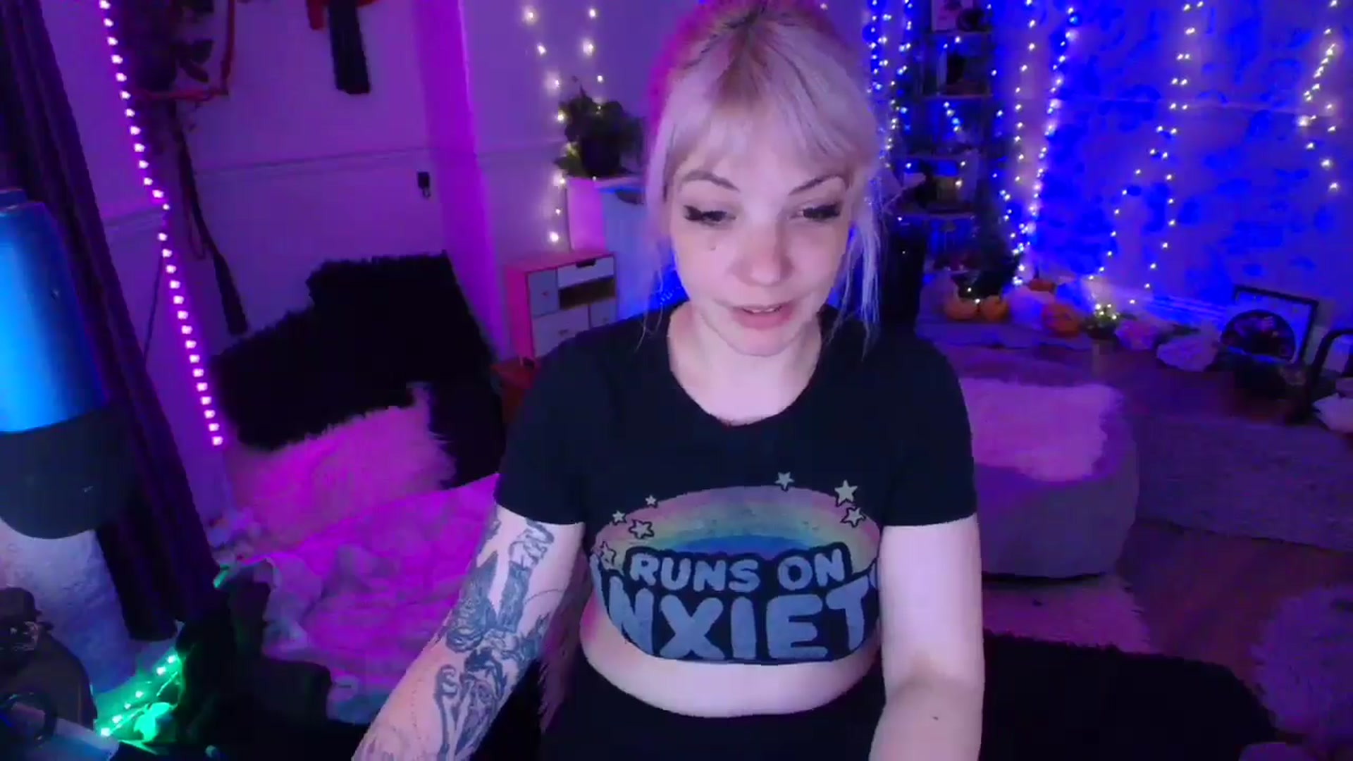 Gallery image thumbnail from LunaWolfie's myfreecams stream on, 04/03/2026, 18:20 image 10 of 20