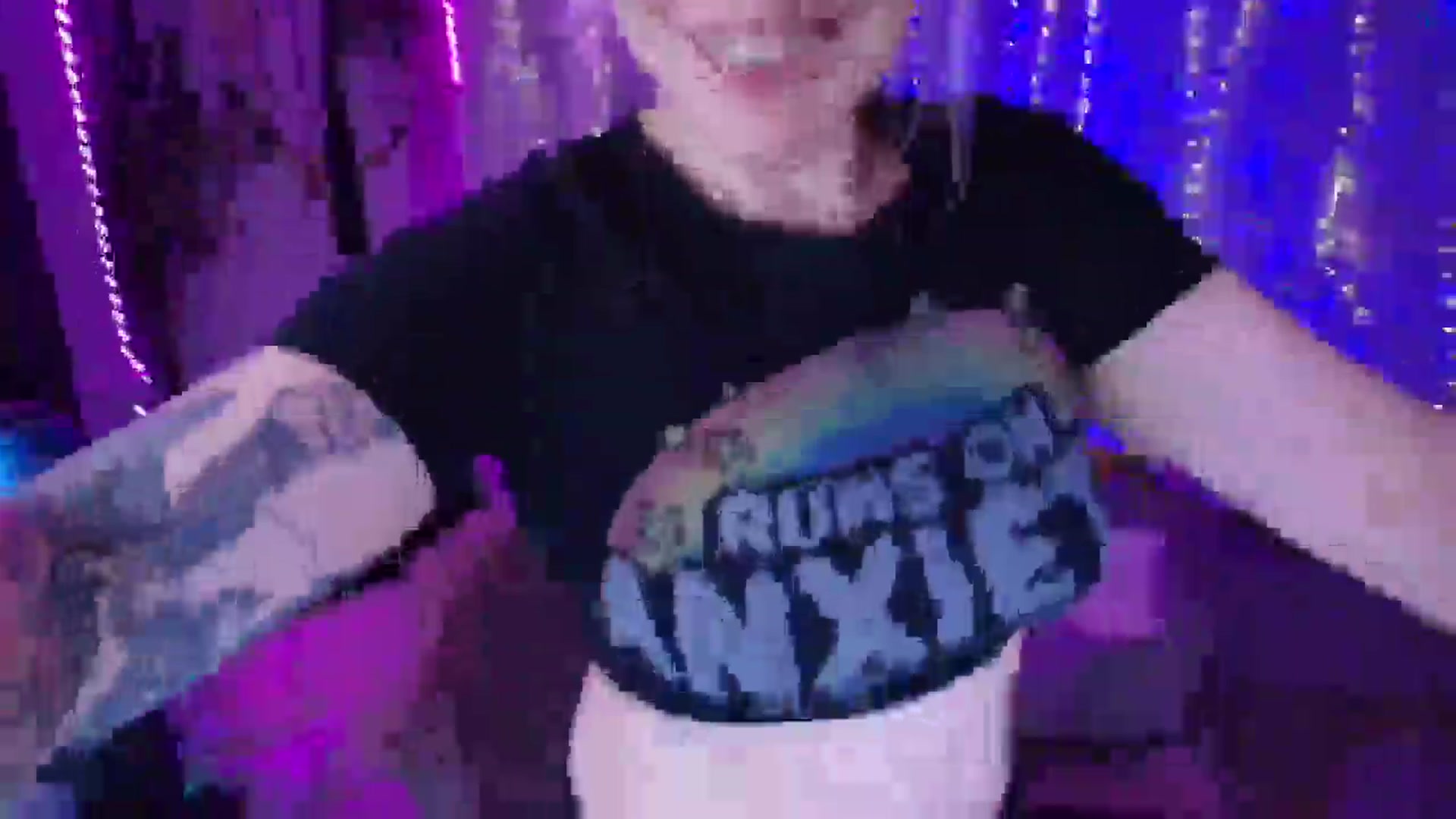 Gallery image thumbnail from LunaWolfie's myfreecams stream on, 04/03/2026, 18:20 image 11 of 20