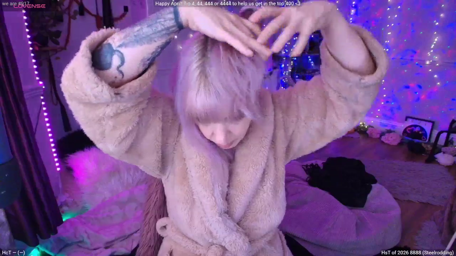 Gallery image thumbnail from LunaWolfie's myfreecams stream on, 04/04/2026, 17:02 image 7 of 20