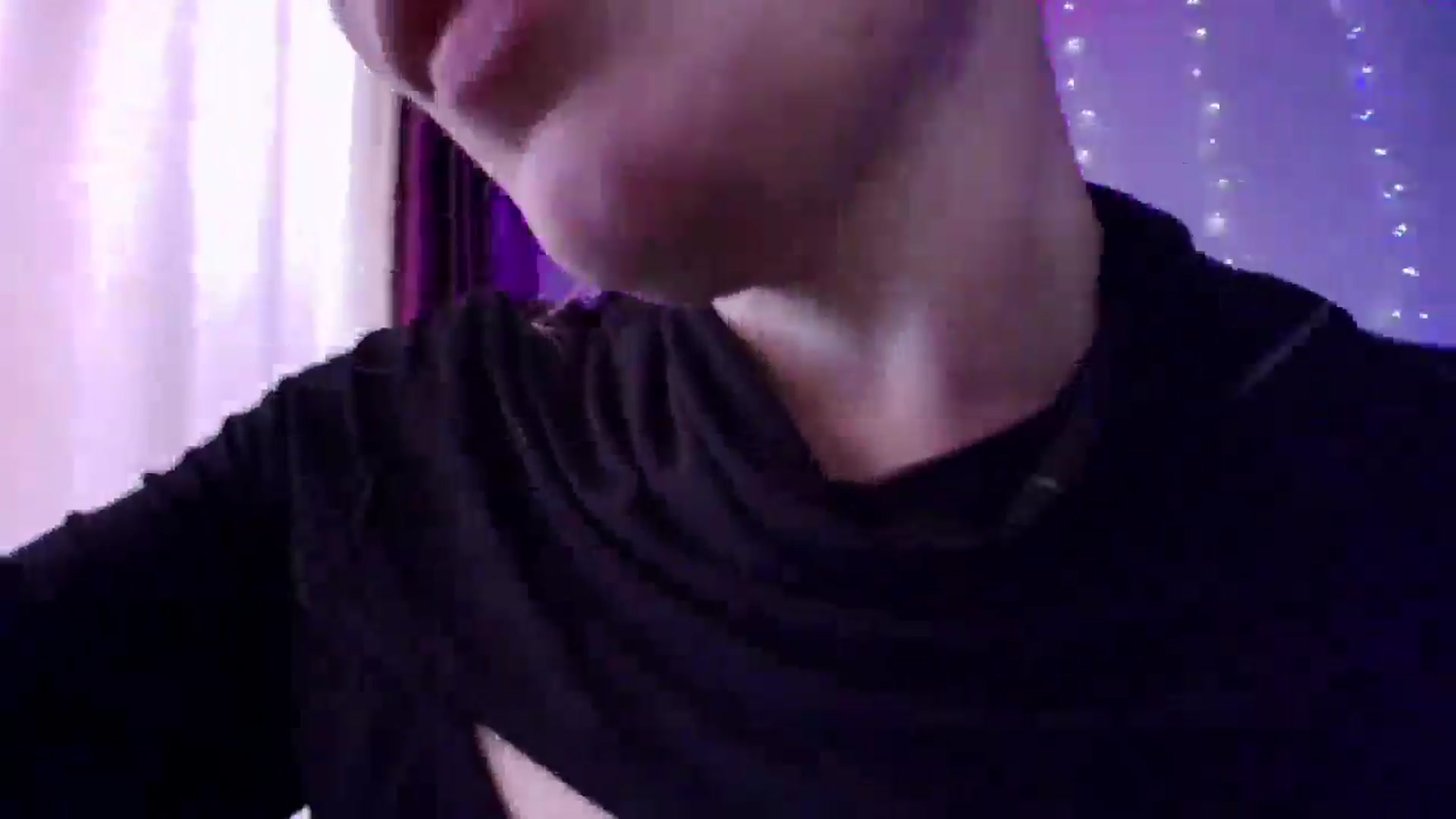 Gallery image thumbnail from LunaWolfie's myfreecams stream on, 04/10/2026, 12:21 image 2 of 20