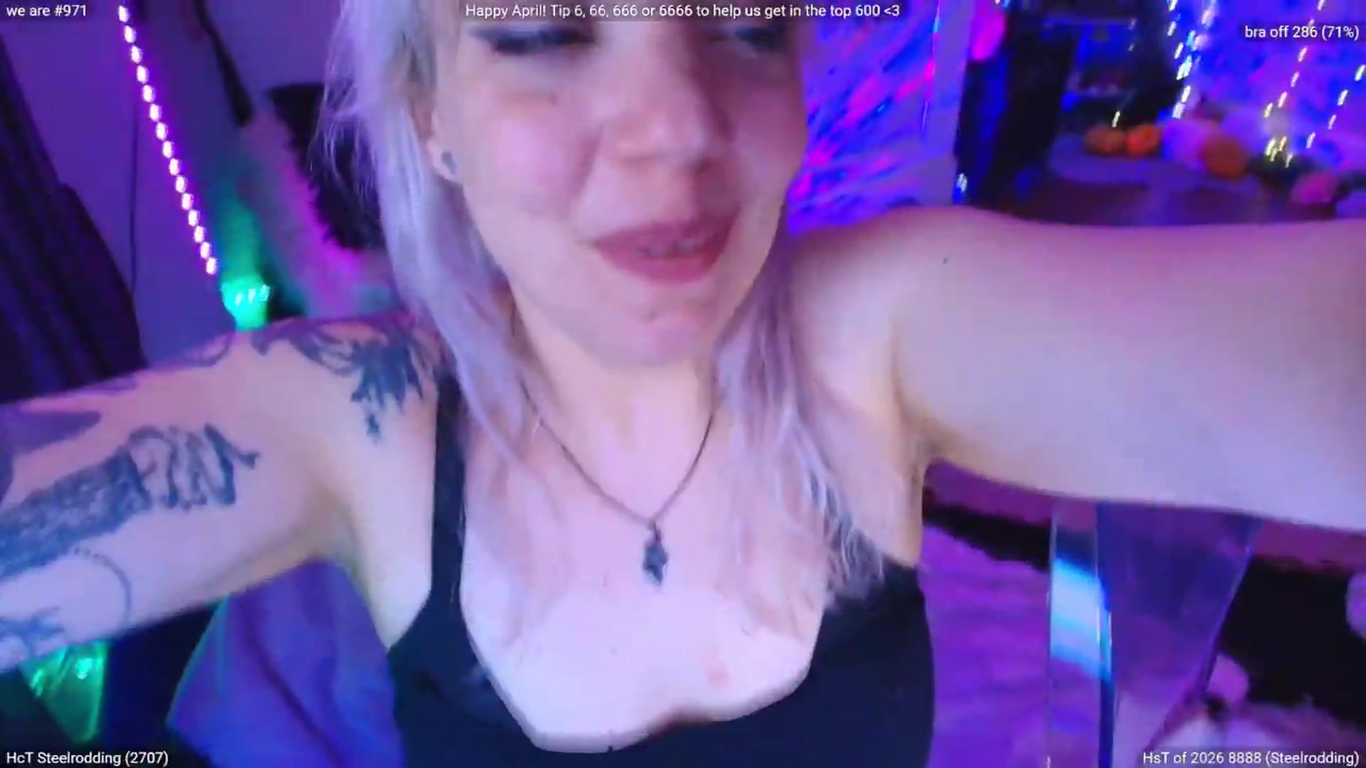 Gallery image thumbnail from LunaWolfie's myfreecams stream on, 04/27/2026, 23:08 image 12 of 20