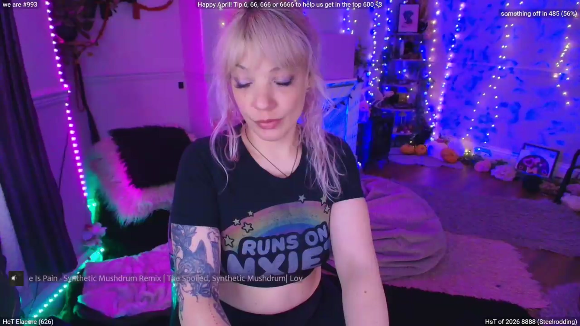 Gallery image thumbnail from LunaWolfie's myfreecams stream on, 04/28/2026, 20:00 image 18 of 20