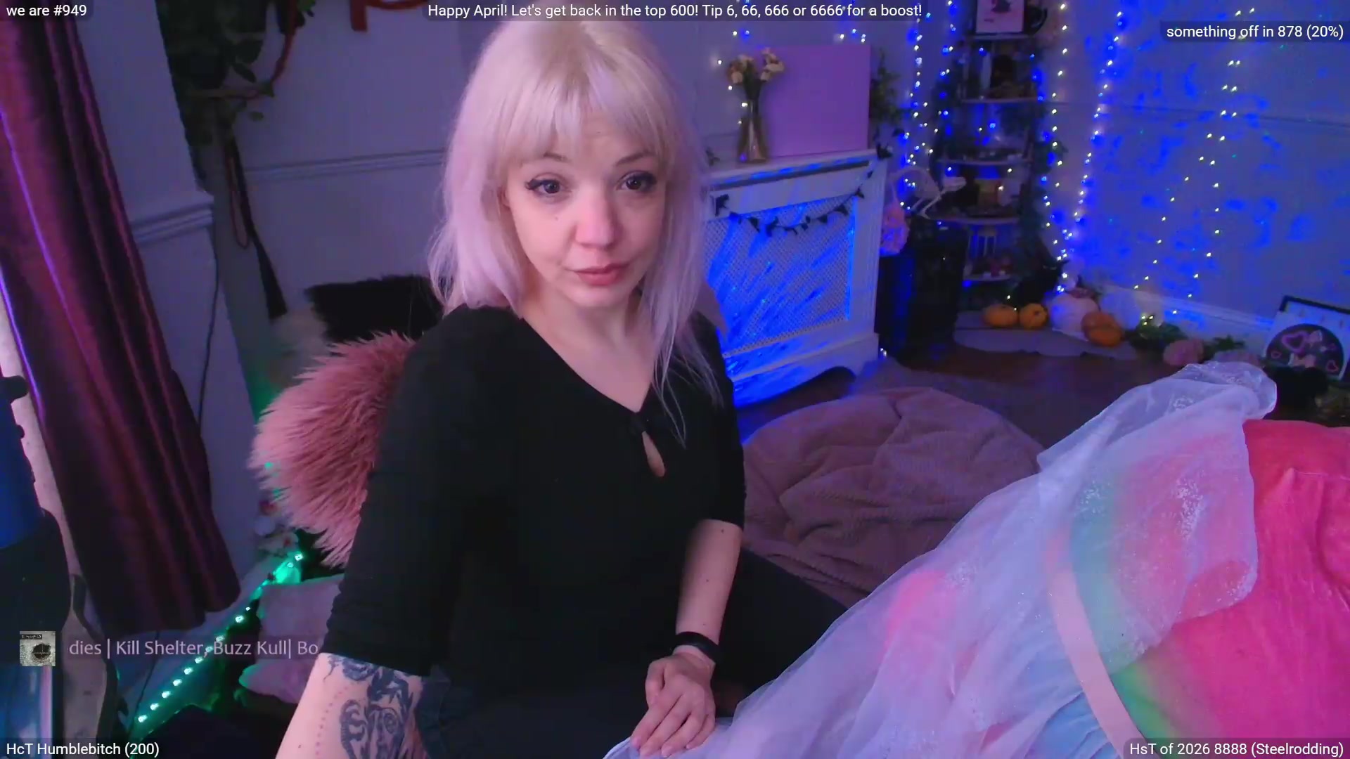 Gallery image thumbnail from LunaWolfie's myfreecams stream on, 04/29/2026, 13:10 image 16 of 20