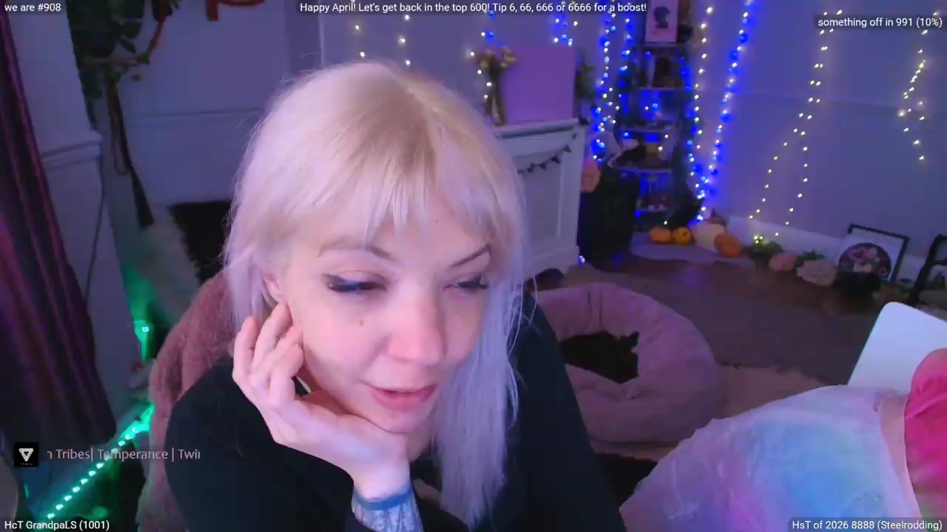 Gallery image thumbnail from LunaWolfie's myfreecams stream on, 04/29/2026, 15:47 image 15 of 20