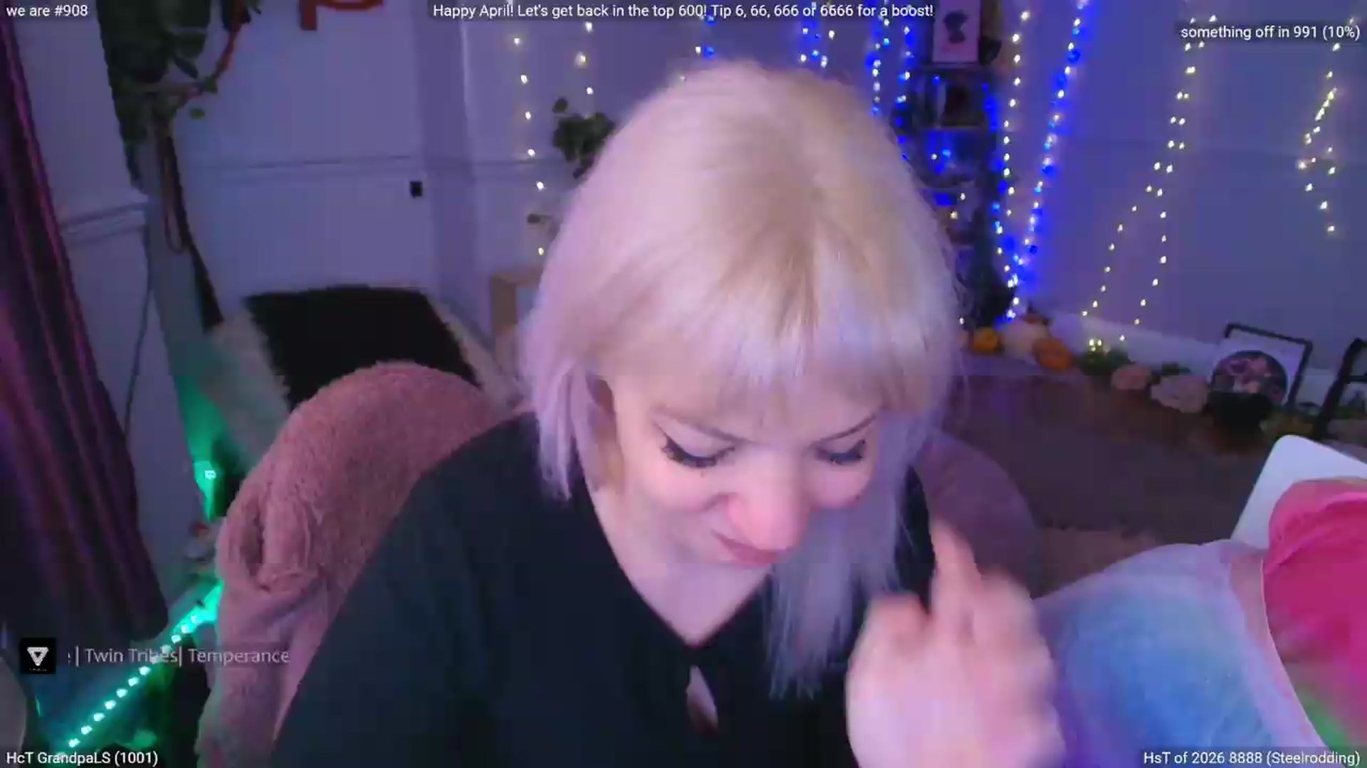 Gallery image thumbnail from LunaWolfie's myfreecams stream on, 04/29/2026, 15:47 image 13 of 20