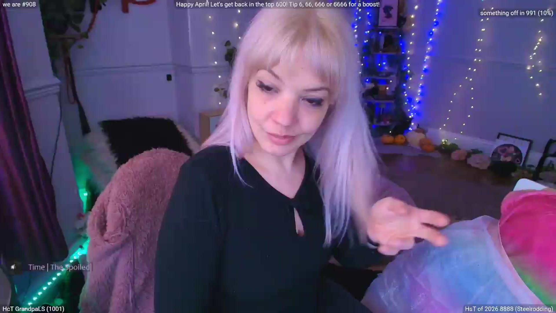Gallery image thumbnail from LunaWolfie's myfreecams stream on, 04/29/2026, 15:47 image 6 of 20