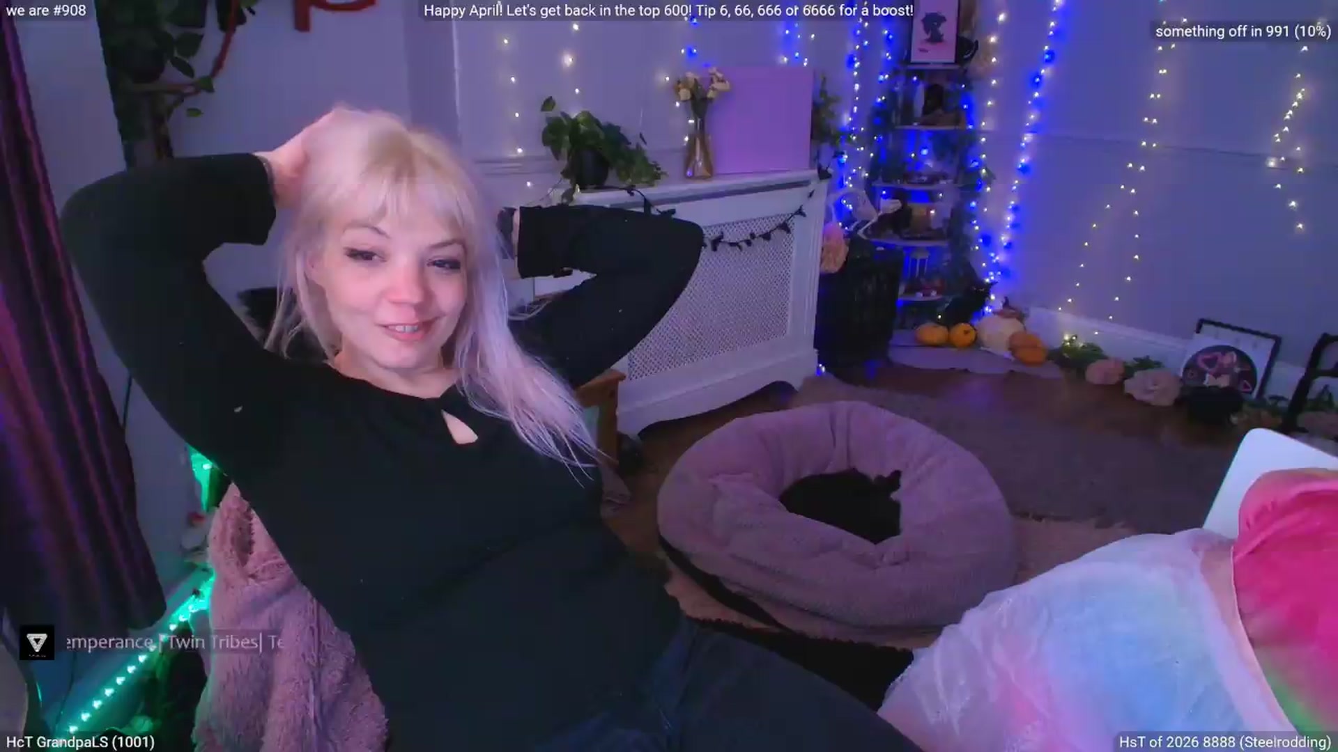 Gallery image thumbnail from LunaWolfie's myfreecams stream on, 04/29/2026, 15:47 image 14 of 20
