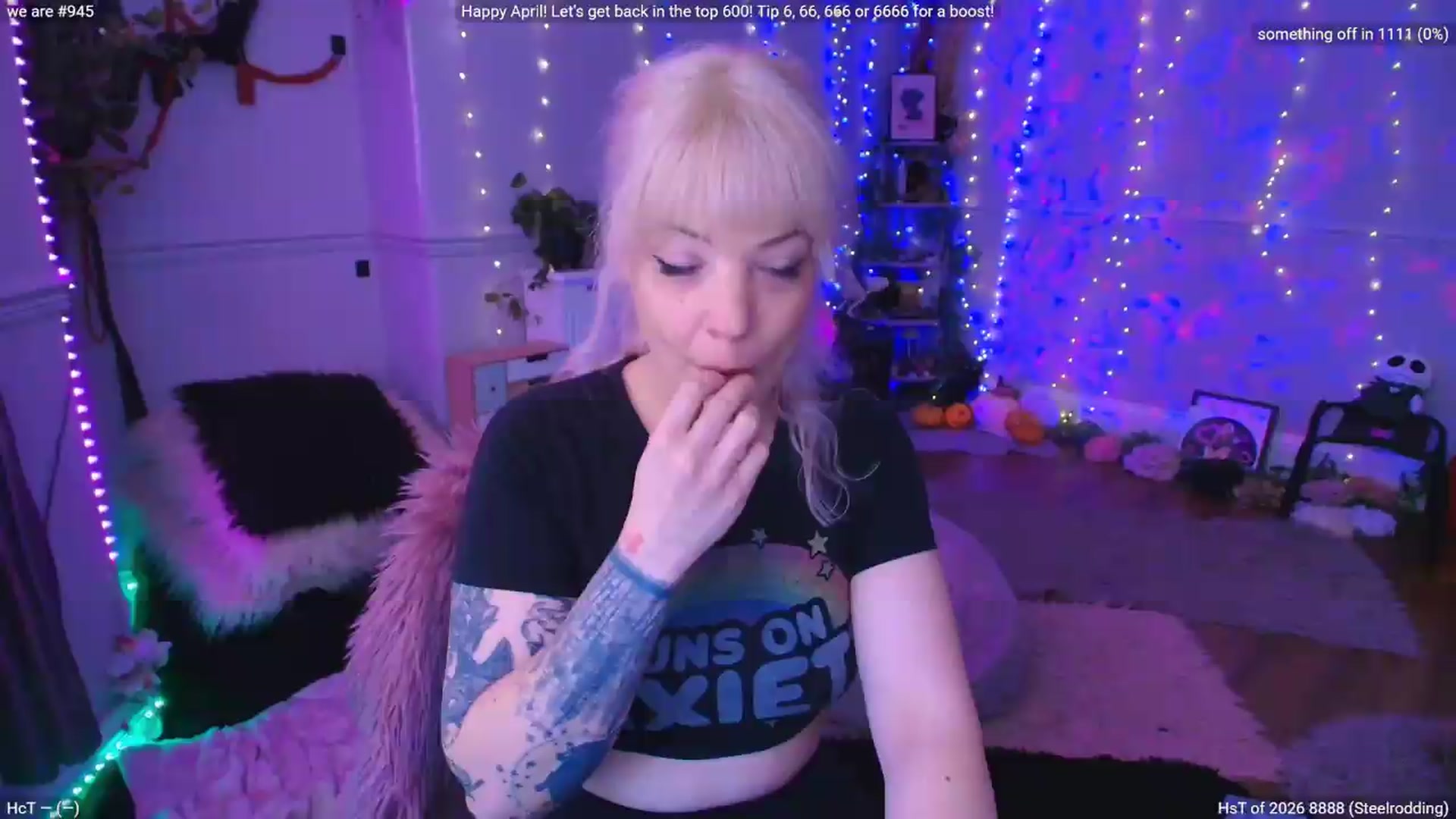 Gallery image thumbnail from LunaWolfie's myfreecams stream on, 04/30/2026, 16:42 image 9 of 20