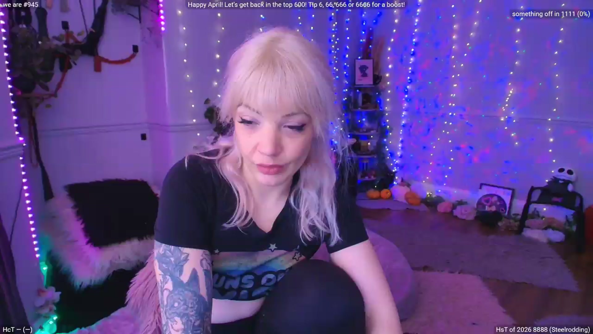 Gallery image thumbnail from LunaWolfie's myfreecams stream on, 04/30/2026, 16:42 image 6 of 20