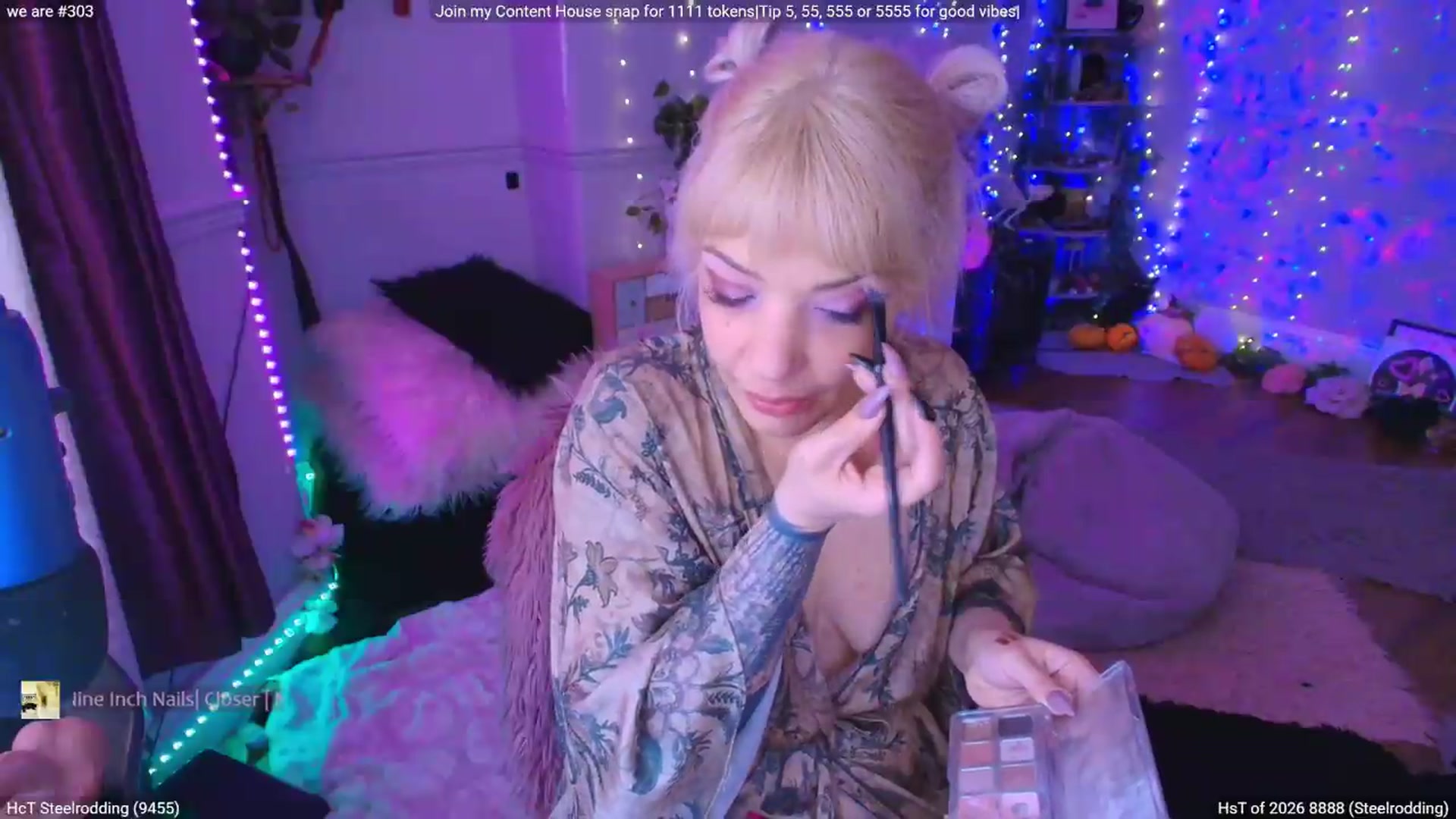 Gallery image thumbnail from LunaWolfie's myfreecams stream on, 05/02/2026, 19:45 image 10 of 20