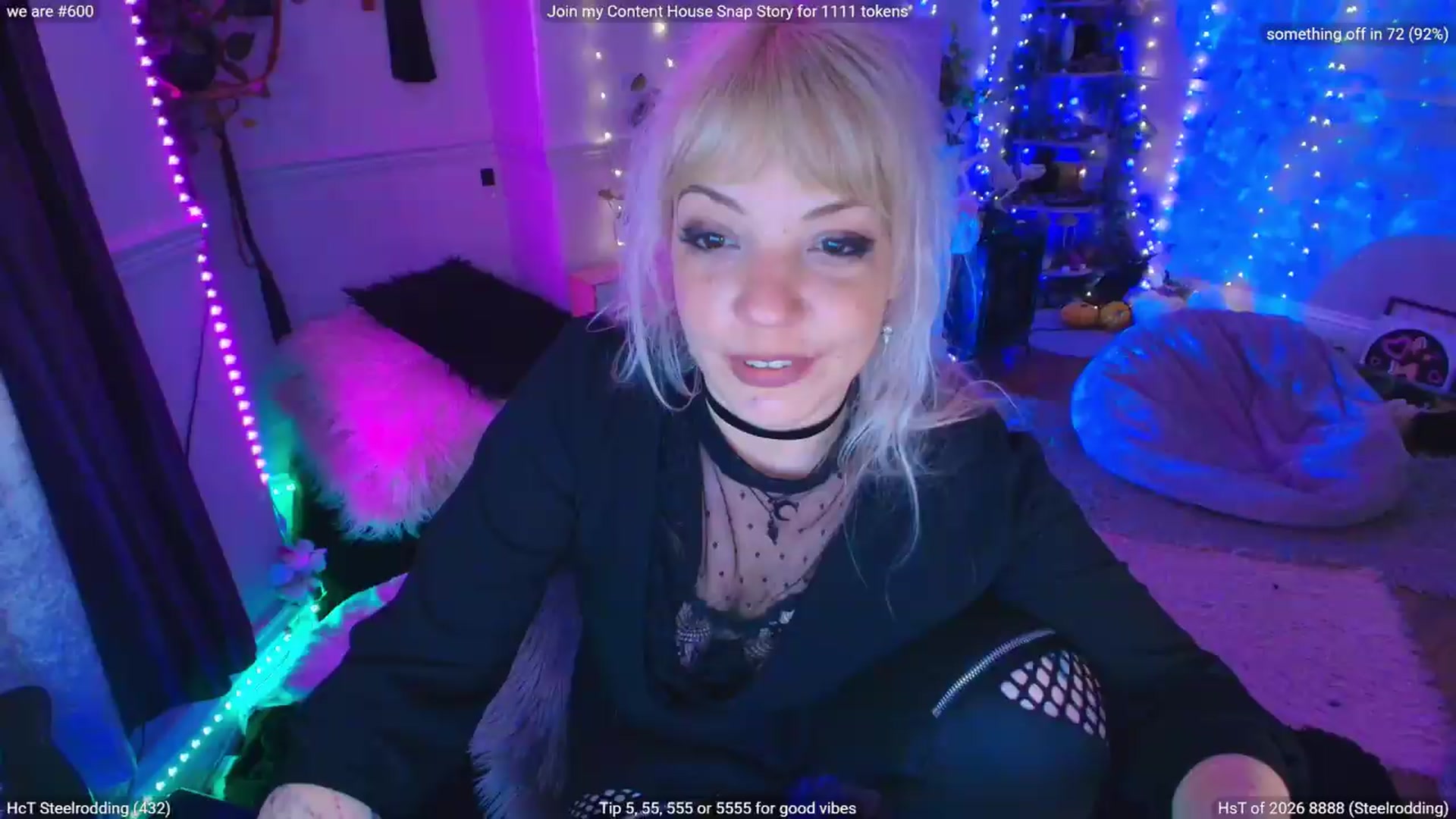 Gallery image thumbnail from LunaWolfie's myfreecams stream on, 05/05/2026, 24:33 image 9 of 20
