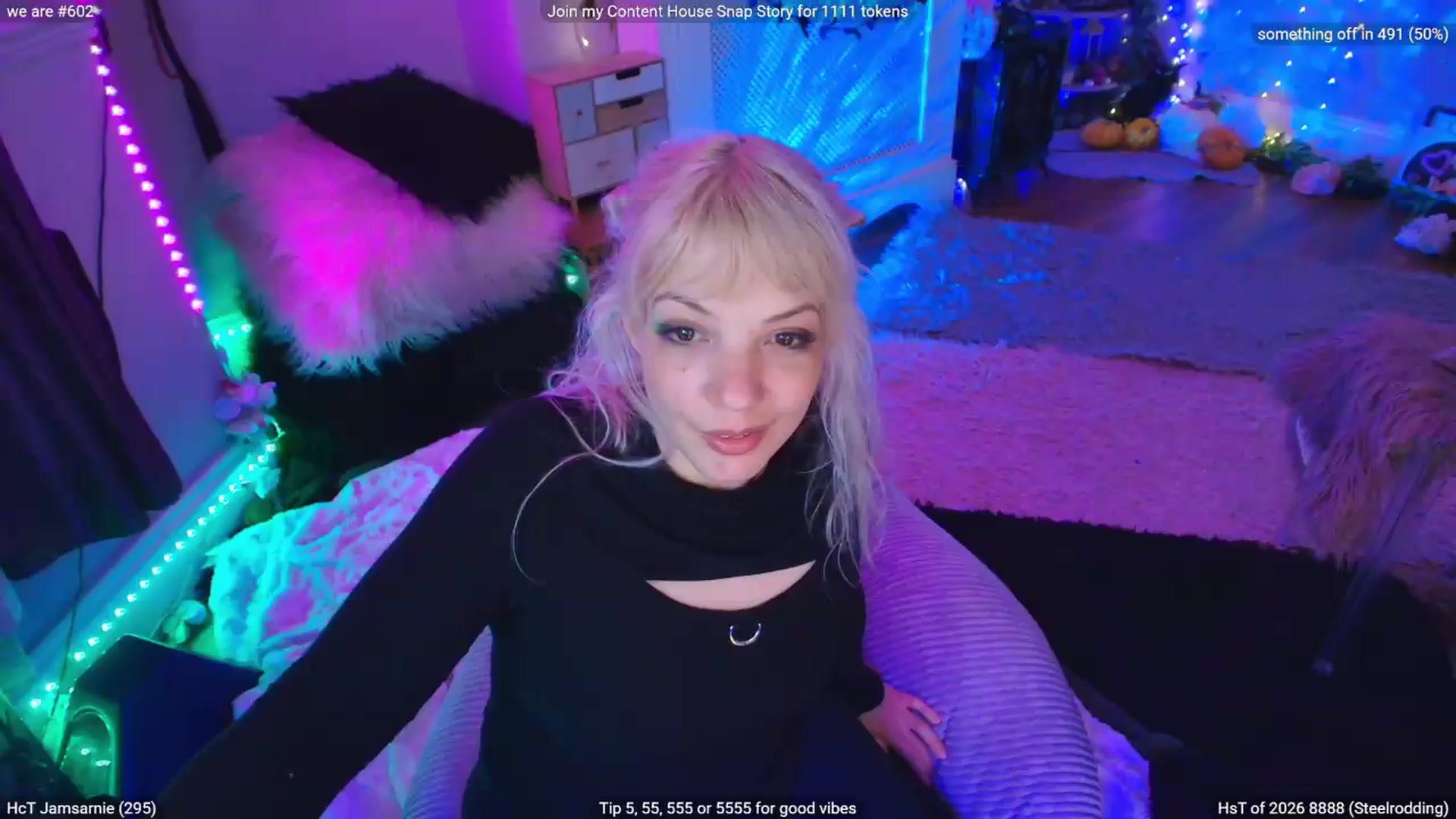 Gallery image thumbnail from LunaWolfie's myfreecams stream on, 05/06/2026, 24:17 image 2 of 20