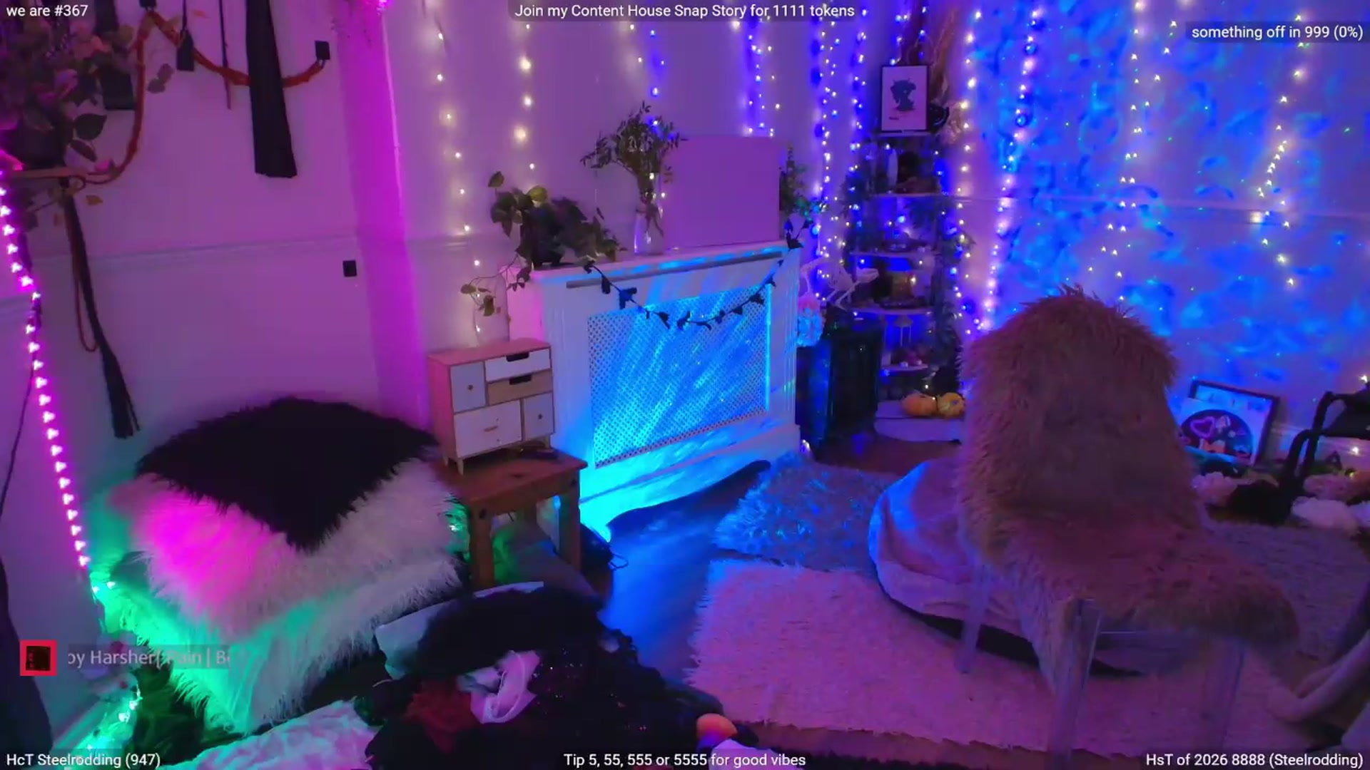 Gallery image thumbnail from LunaWolfie's myfreecams stream on, 05/09/2026, 23:39 image 20 of 20