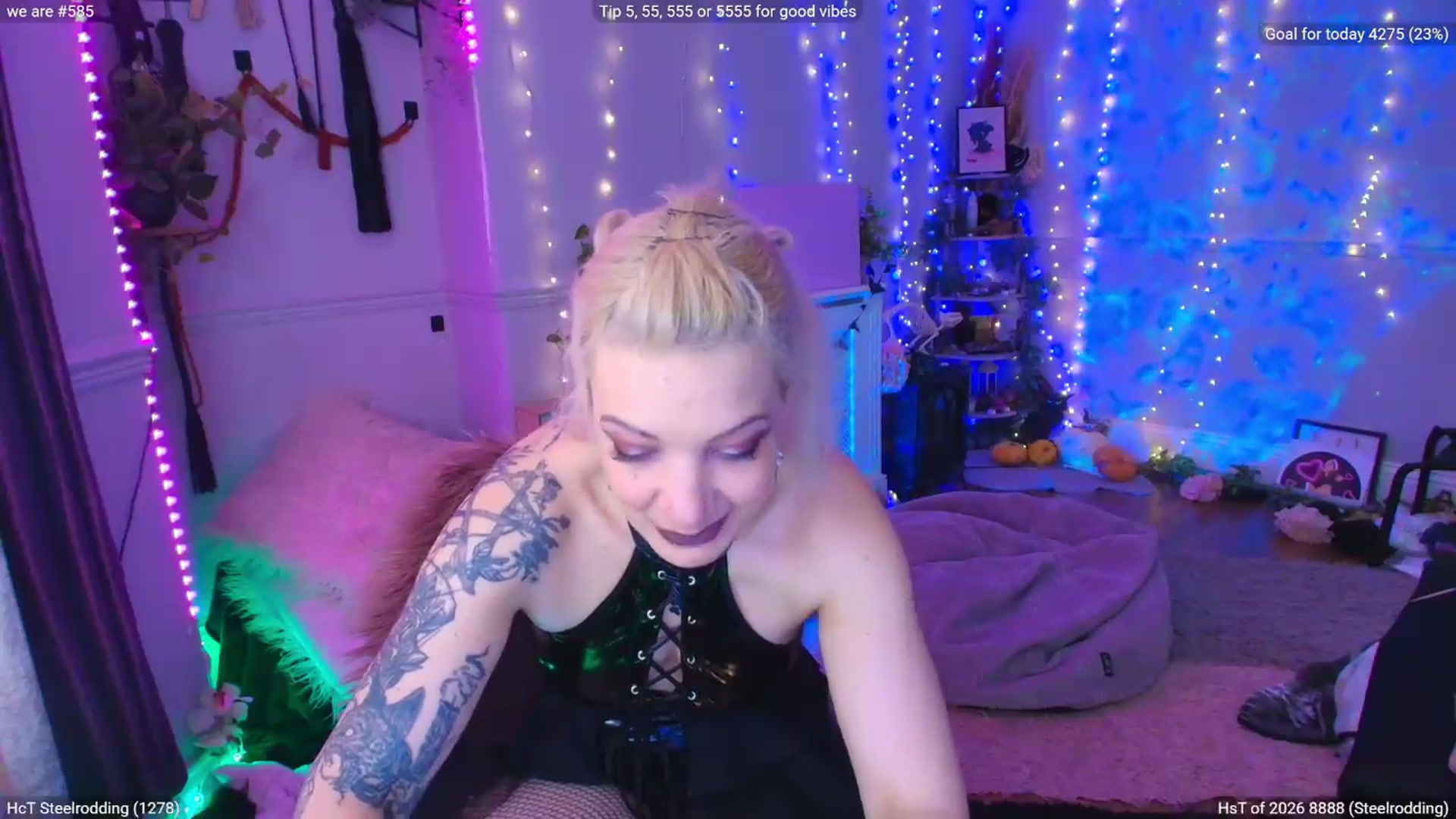 Gallery image thumbnail from LunaWolfie's myfreecams stream on, 05/16/2026, 17:58 image 16 of 20