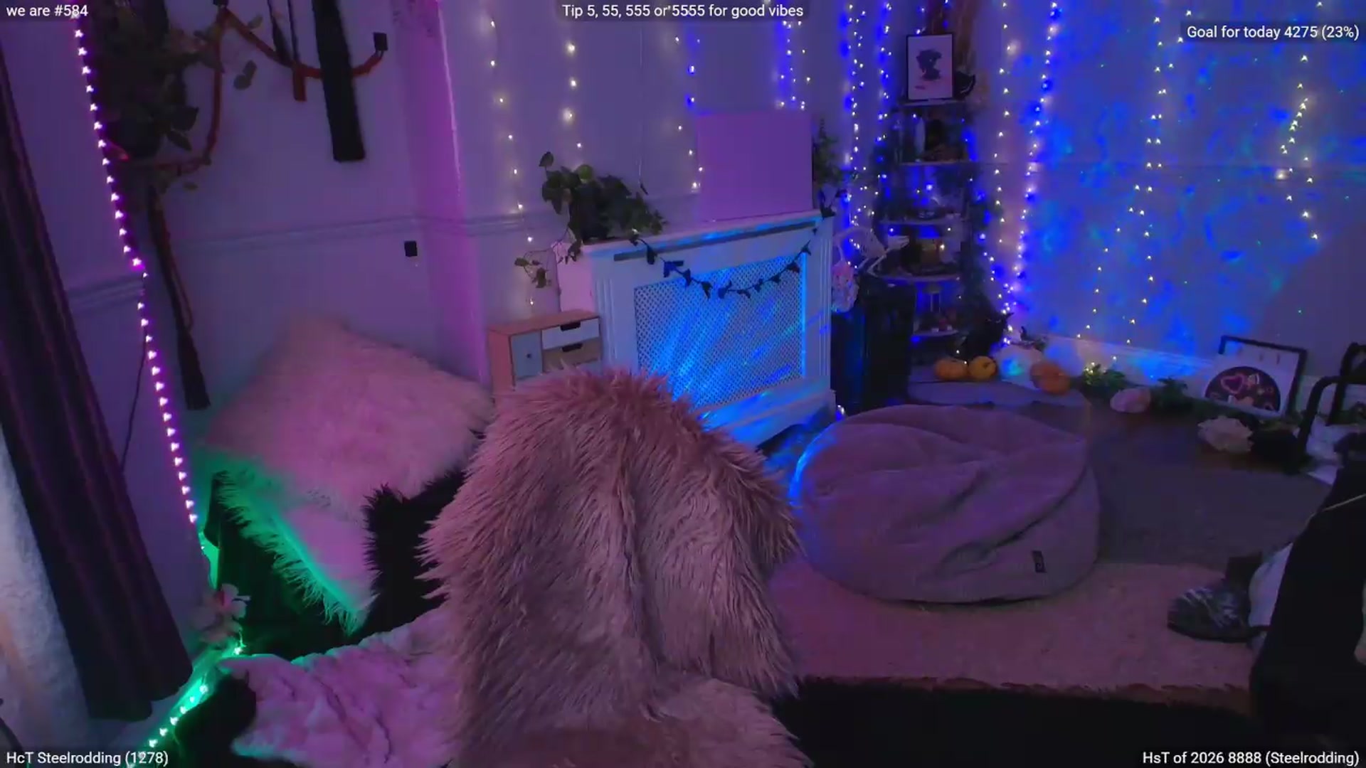 Gallery image thumbnail from LunaWolfie's myfreecams stream on, 05/16/2026, 17:58 image 12 of 20